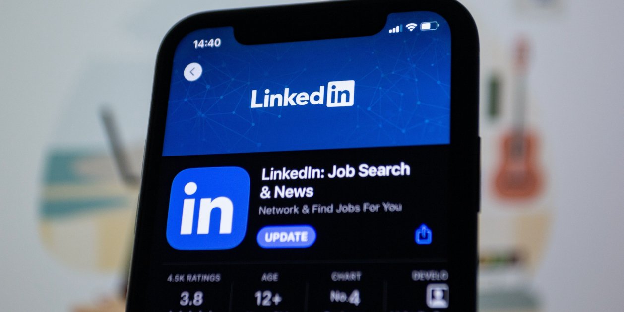 EuropaPress 5057270 aplicacion linkedin smartphone EuropaPress 5057270 aplicacion linkedin smartphone