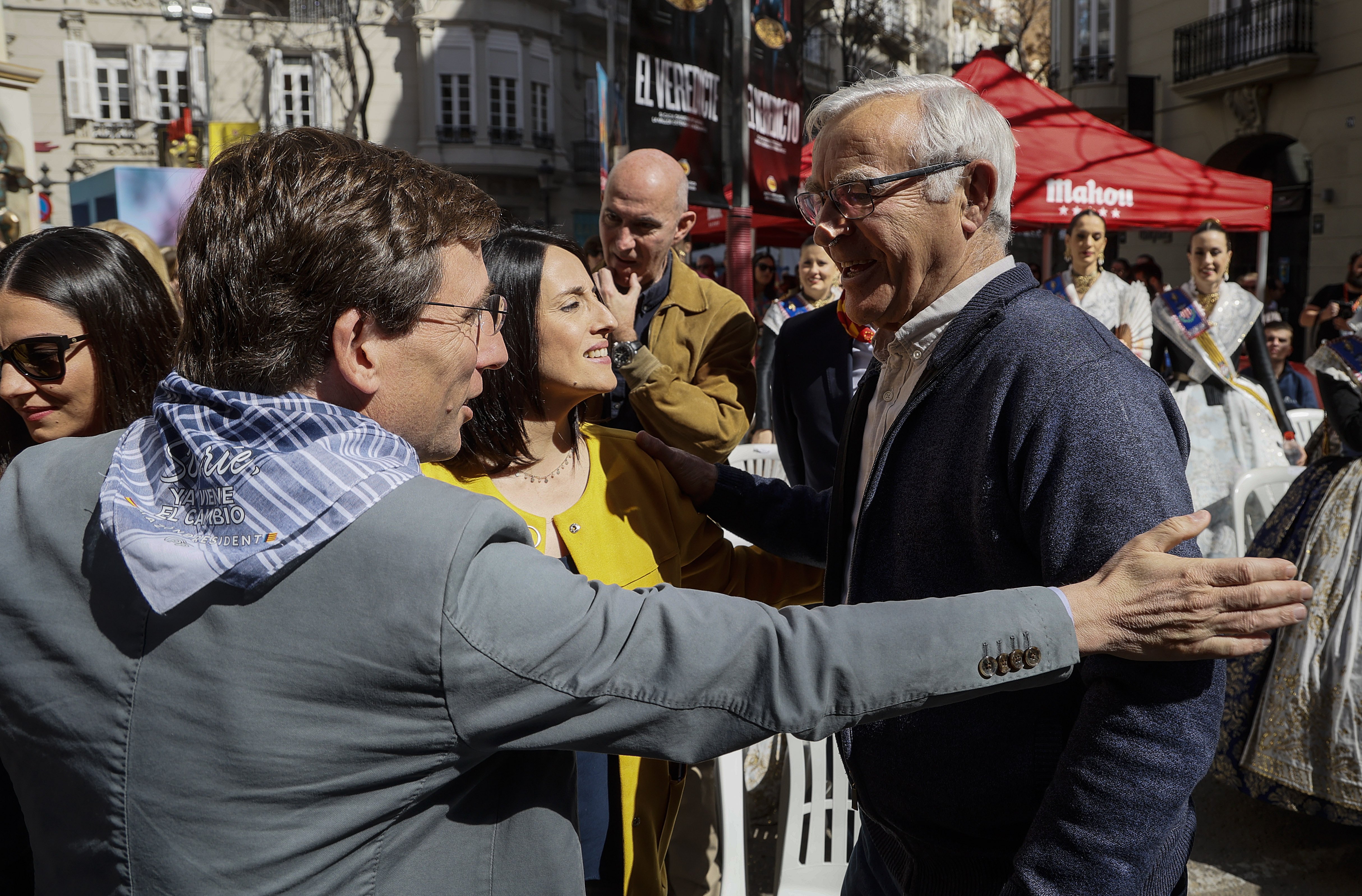 Ribó i Almeida xoquen pel nom de València al Quilòmetre Zero de Madrid: "S'ha de posar bé"
