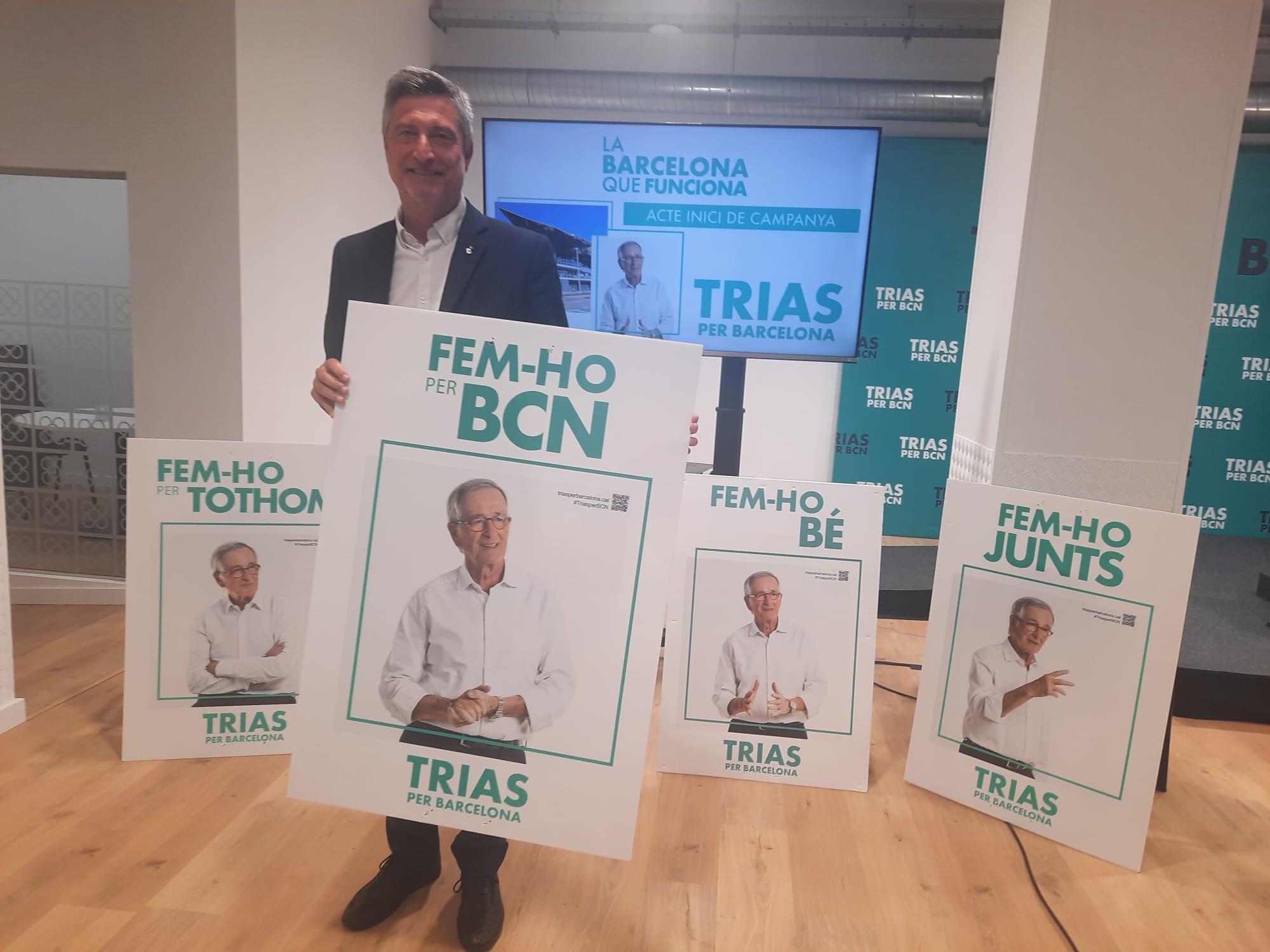 Xavier Trias apela a la "gran familia barcelonesa" con el lema "Fem-ho"