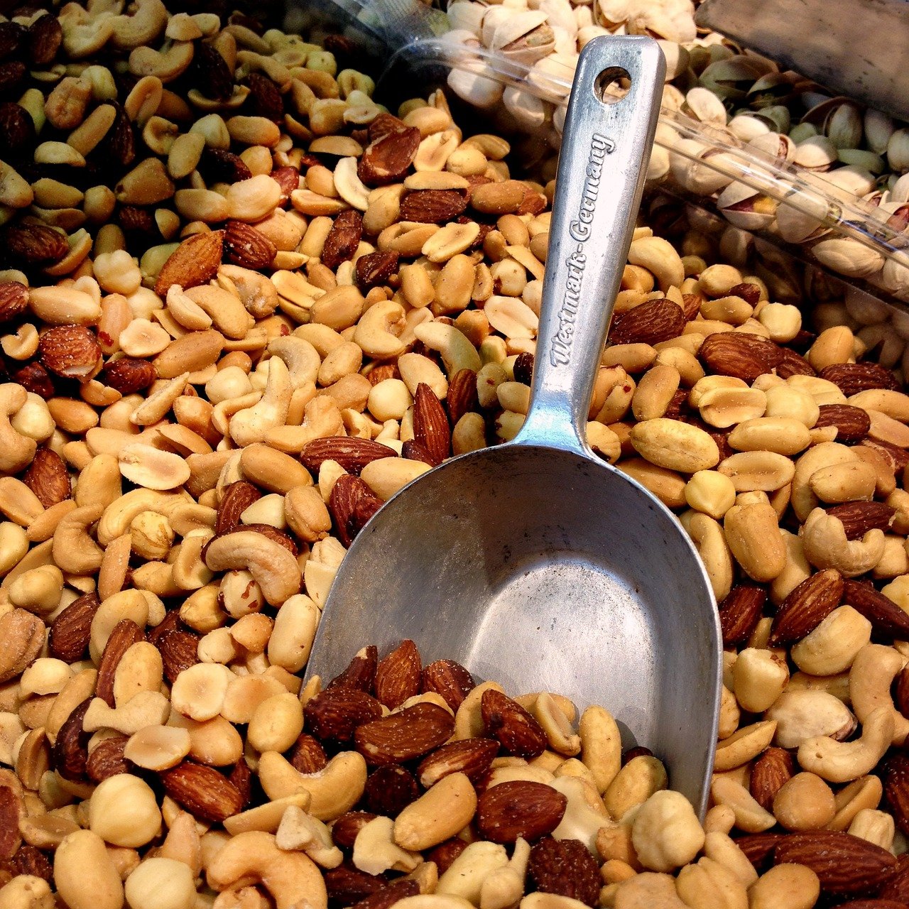 nuts gfdac35eb7 1280 nuts gfdac35eb7 1280