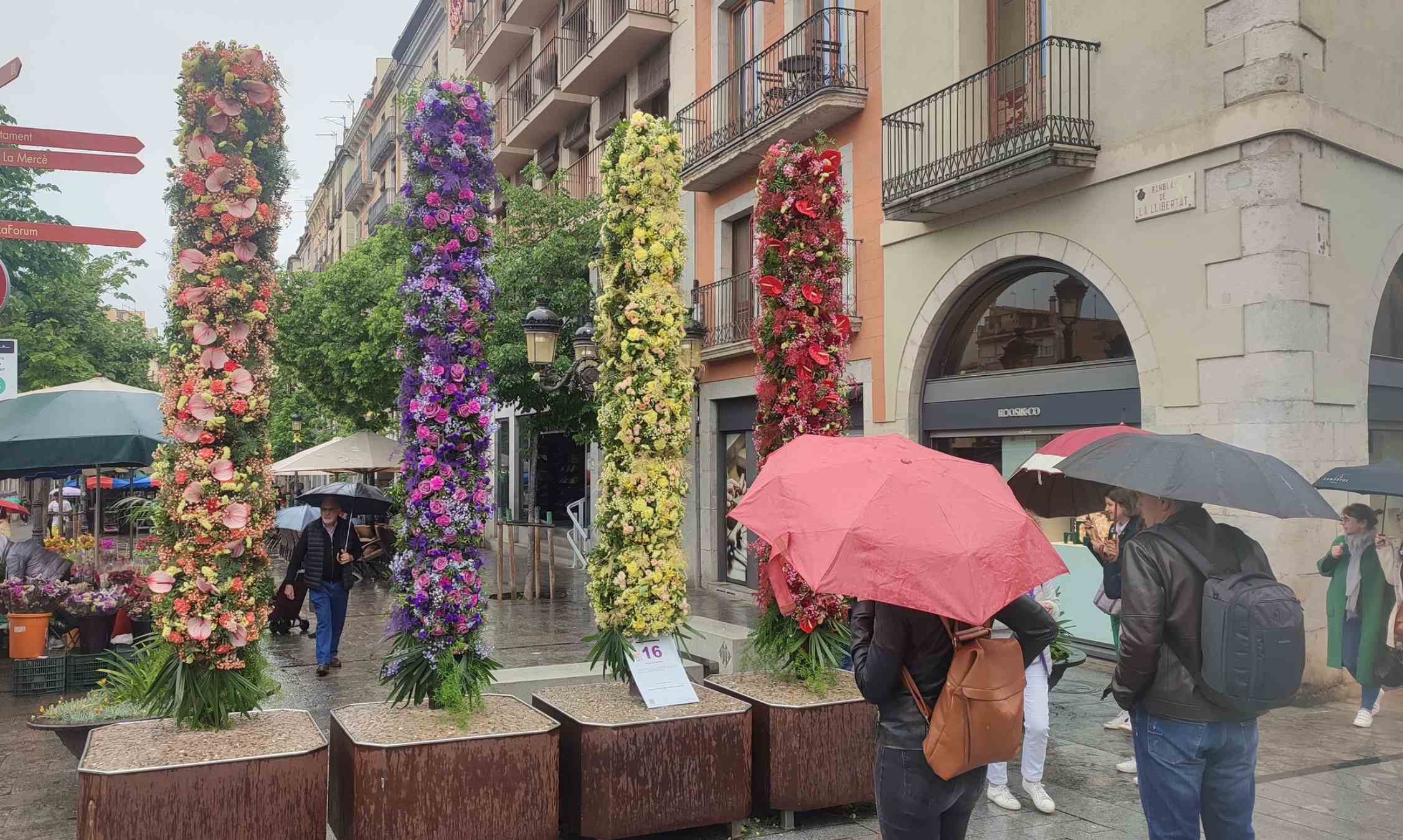 "Girona, Temps de Flors", arrenca amb pluja a la 68a edició / Twitter: @@girona_cat
