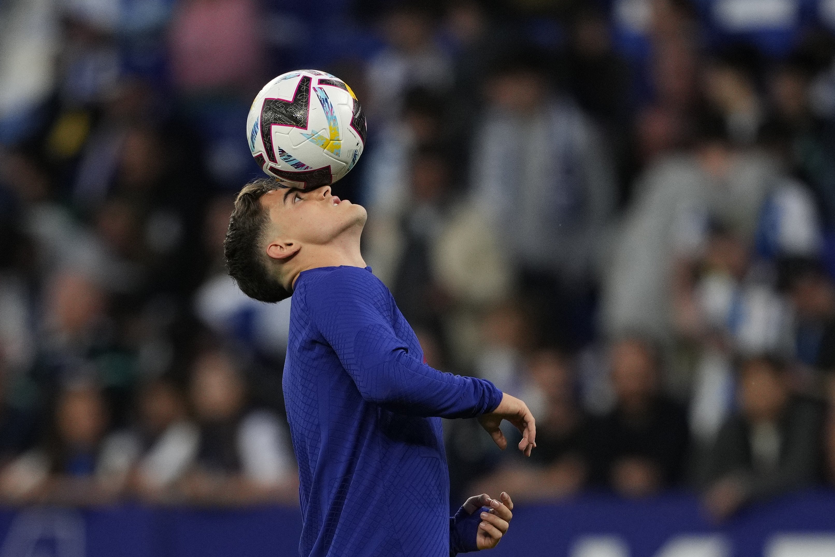 Gavi no es va prendre gens bé el canvi de Xavi Hernández