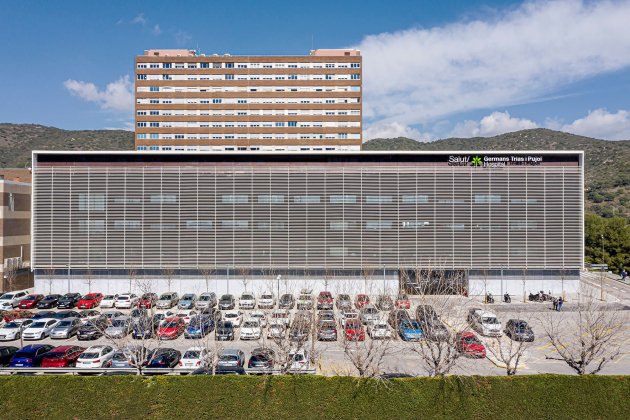 img edificio hospitalario polivalente hermanos trias colina 09 img edificio hospitalario polivalente hermanos trias colina 09