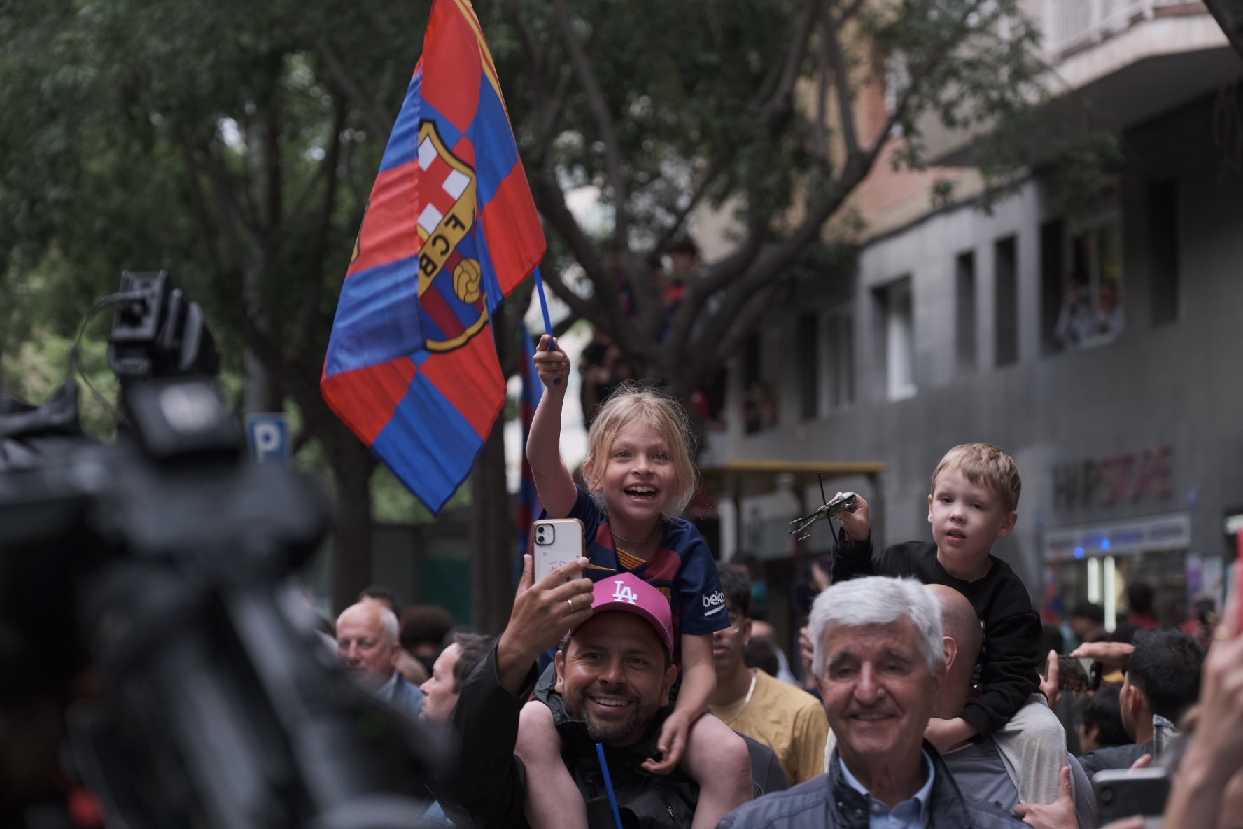 ¿Dónde se verá mejor la rúa del Barça? Estos bares tienen terraza y ambiente 100% culé