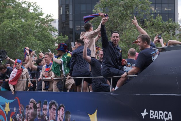 Xavi Hernández rúa celebración Liga Barça / Foto: Carlos Baglietto