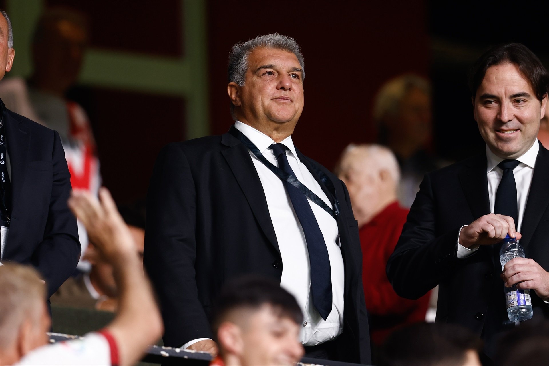 El Manchester United demana preu i Joan Laporta accepta la venda a partir de 80 milions