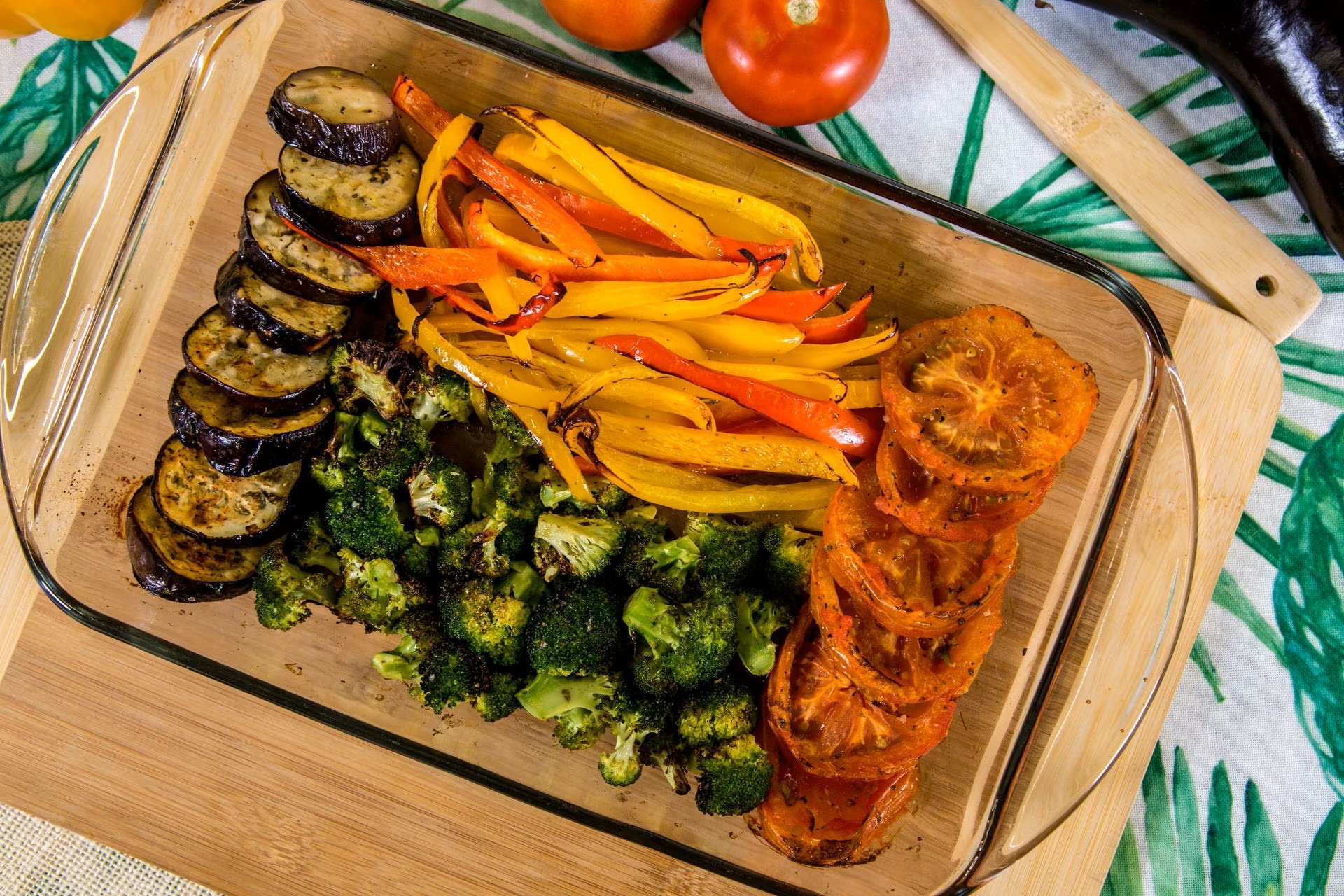 Batch Cooking de Ada Parellada: todo lo que puedes hacer con una bandeja de verduras al horno