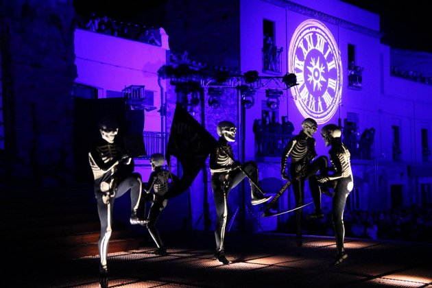 Danza de la Muerte Vírgenes ACn Danza de la Muerte Vírgenes ACn