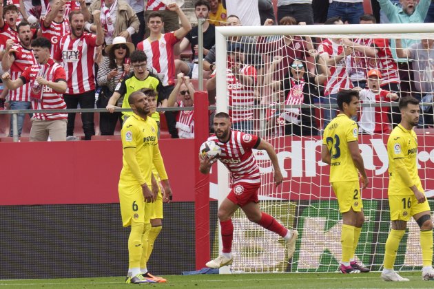 Gol David López ante Villarreal / Foto: EFE - David Borrat Gol David López ante Villarreal / Foto: EFE - David Borrat