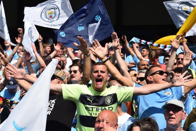 Aficionados del Manchester City celebrando la Liga / Foto: EFE