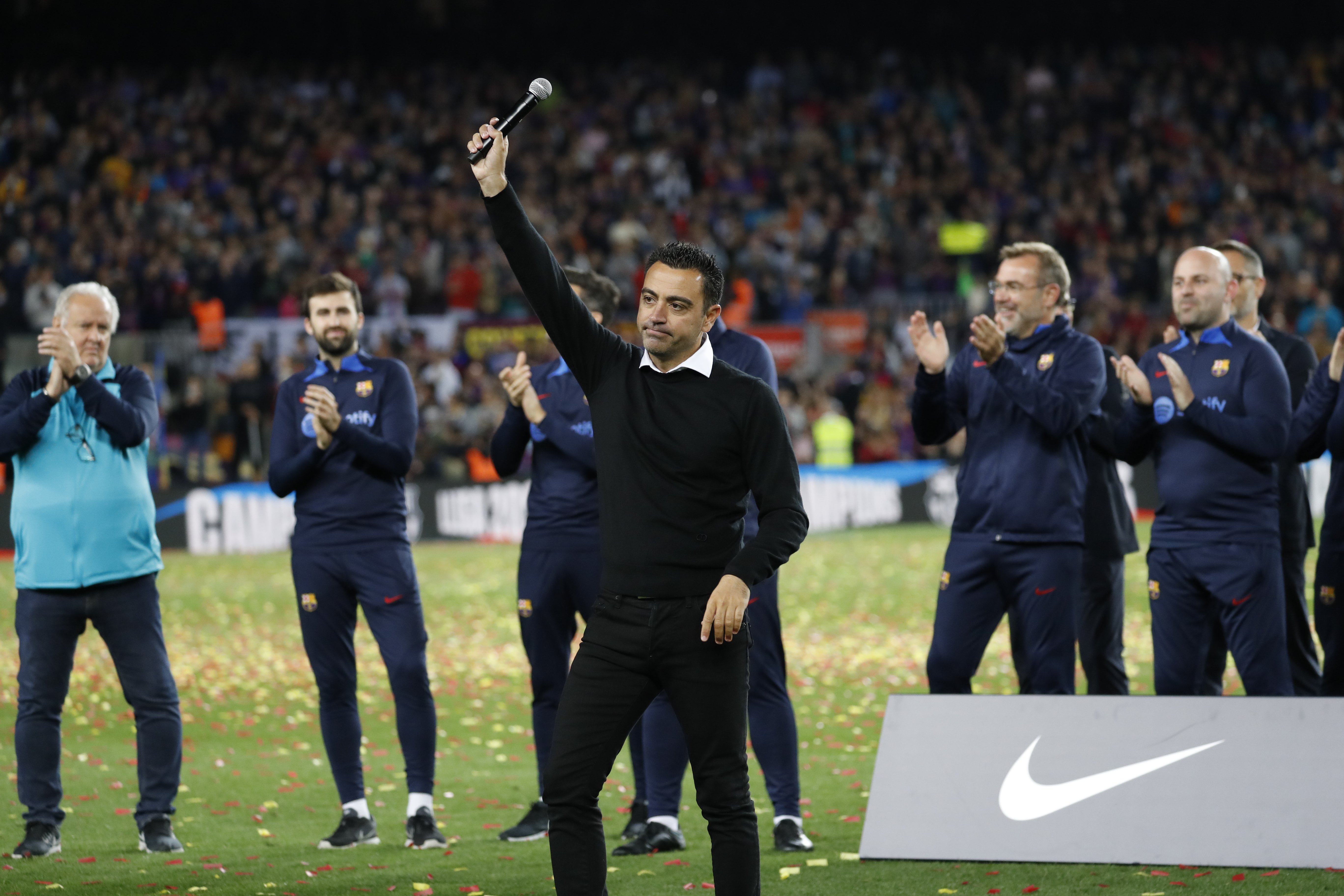 KO, el adiós de Xavi Hernández lo echa a la calle, el Barça se lo carga, adiós