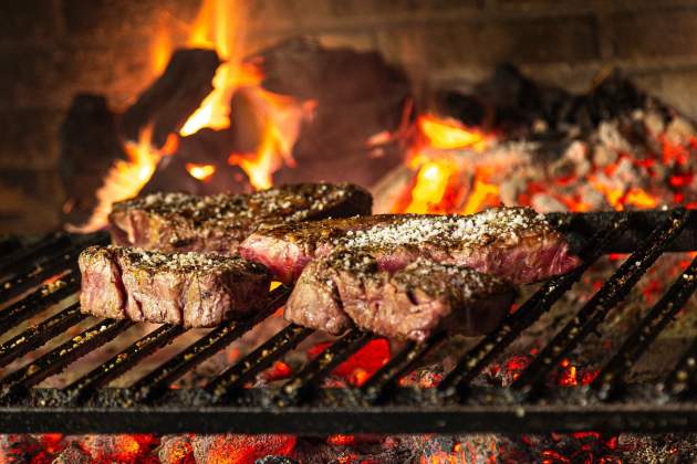 Carn a la brasa Meat and Fire Foto Unsplash Carn a la brasa Meat and Fire Foto Unsplash