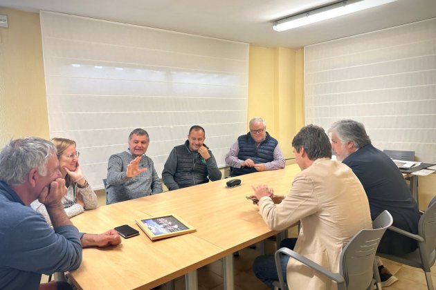 Albert Batet reunido con la Comunidad de Regantes / Foto: Junts