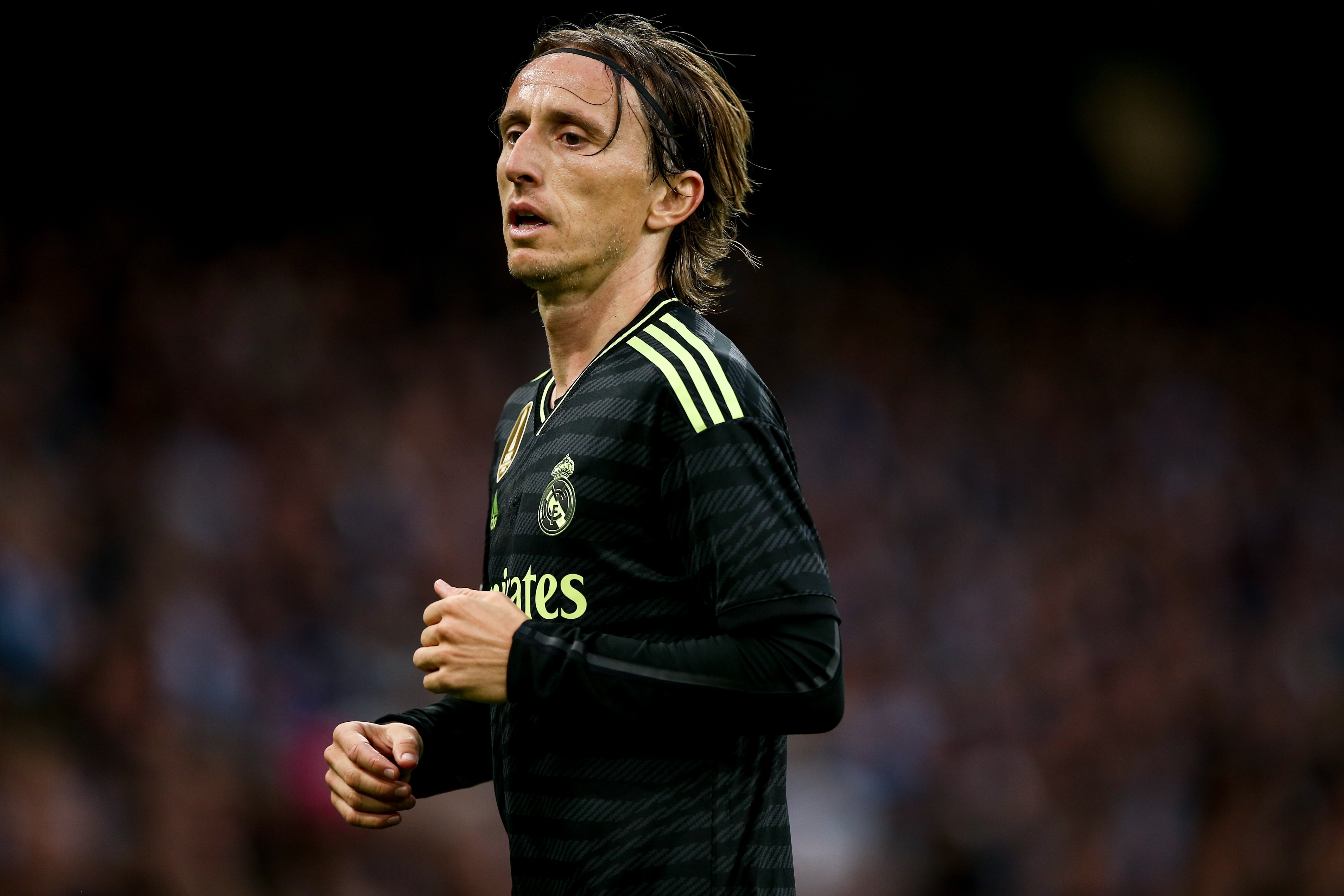 Modric, fugida del Reial Madrid, 2 reunions actives, vol jugar, firmat per contracte