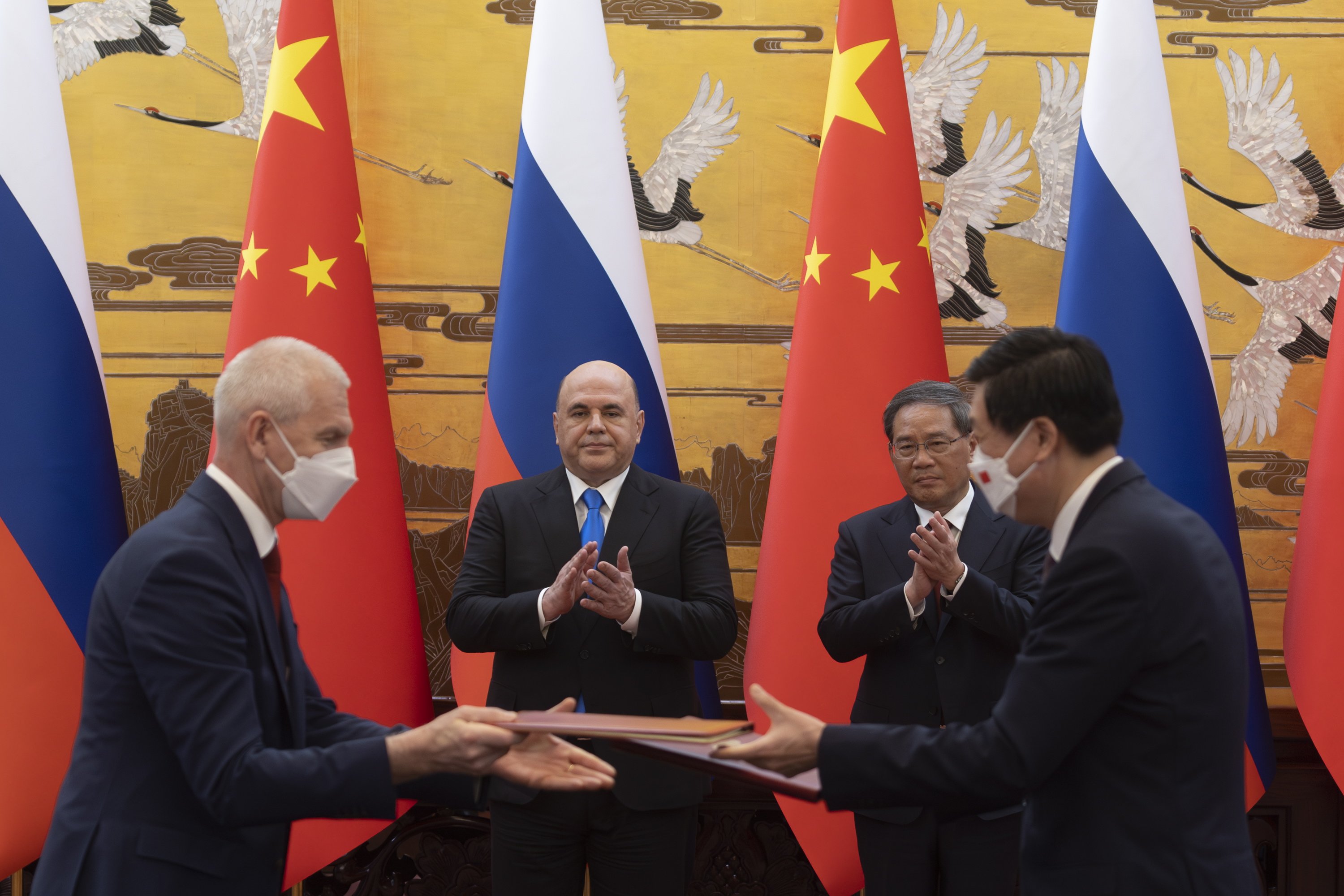 Rússia i la Xina es tornen a veure les cares: cooperació a un "nou nivell"