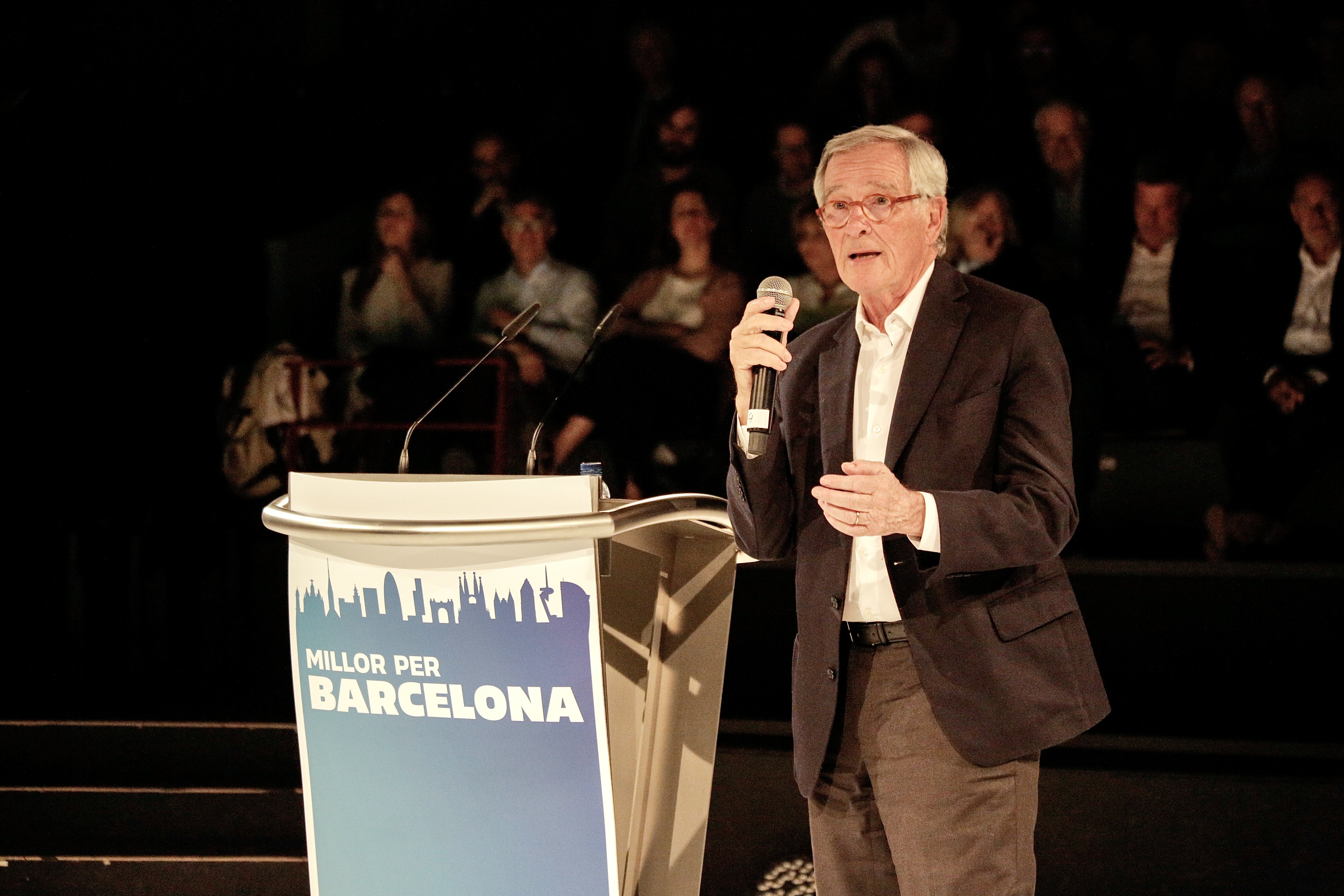 Apple iPhone 14 vs Samsung Galaxy S23: diferencias entre los modelos base