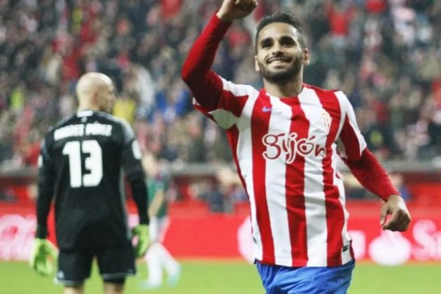 Douglas Pereira, ex jugador Sporting Douglas Pereira, ex jugador Sporting