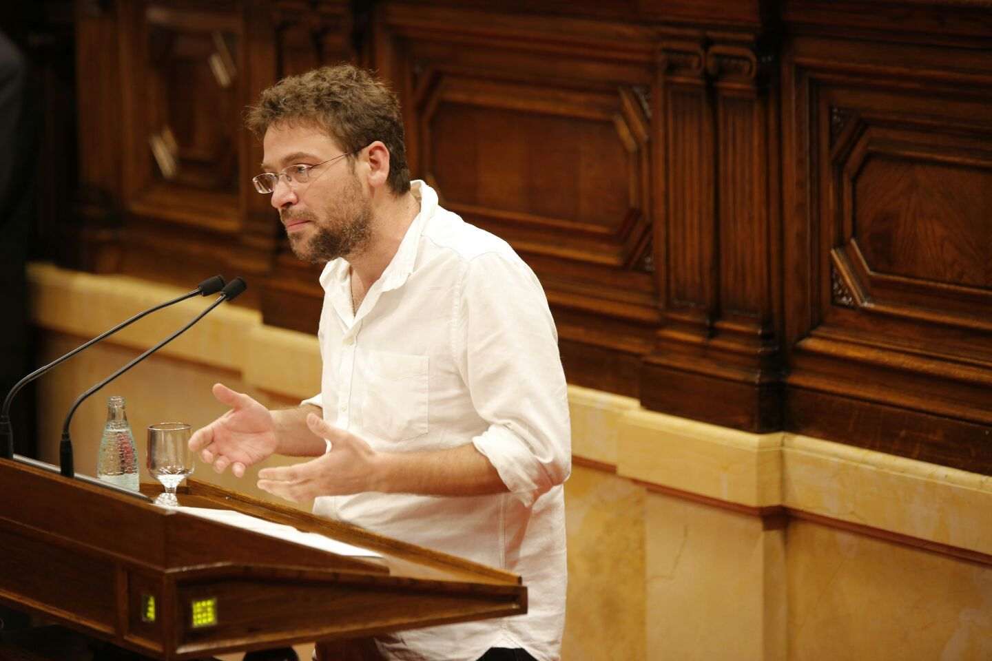 Podemos presiona a Fachin para convocar una asamblea sobre el referéndum y los comuns