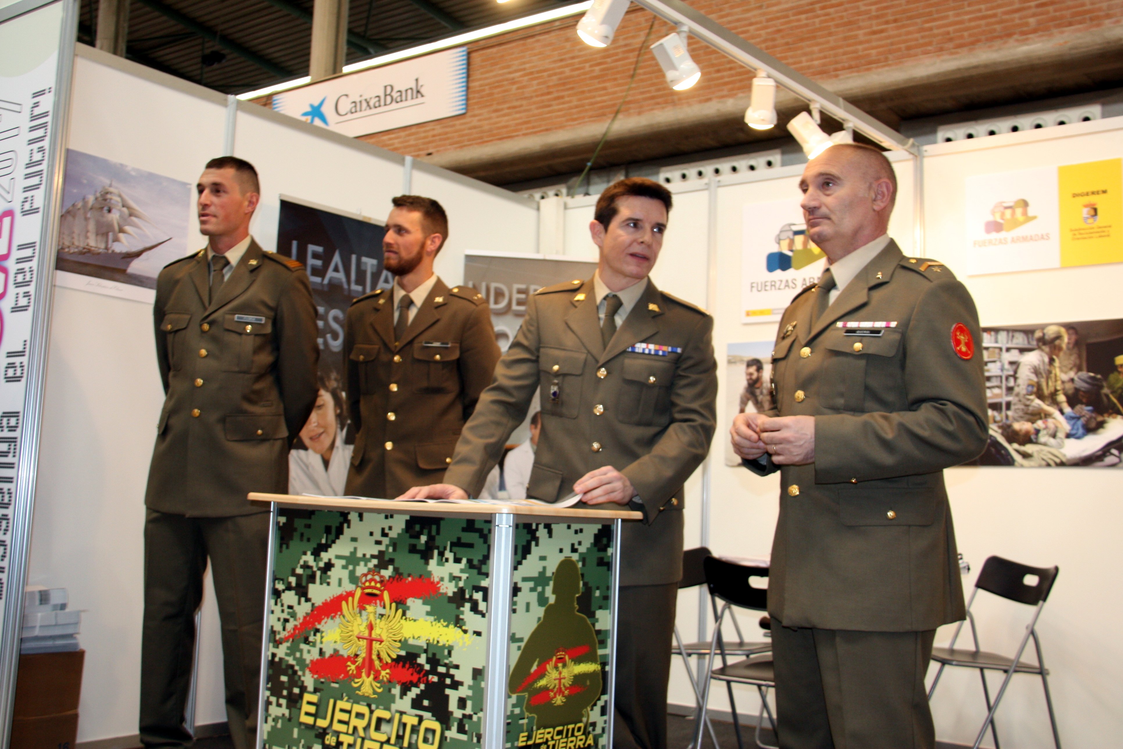 L'exèrcit podrà participar al saló Expojove, però sense uniforme