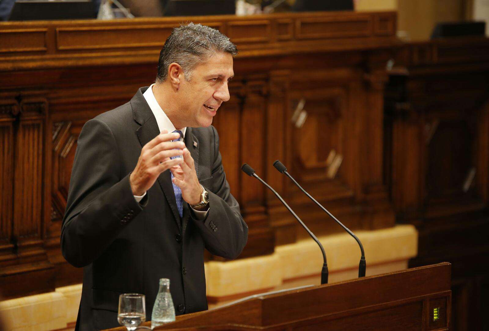 Albiol creu que el referèndum impossibilita la reunió entre Puigdemont i Rajoy