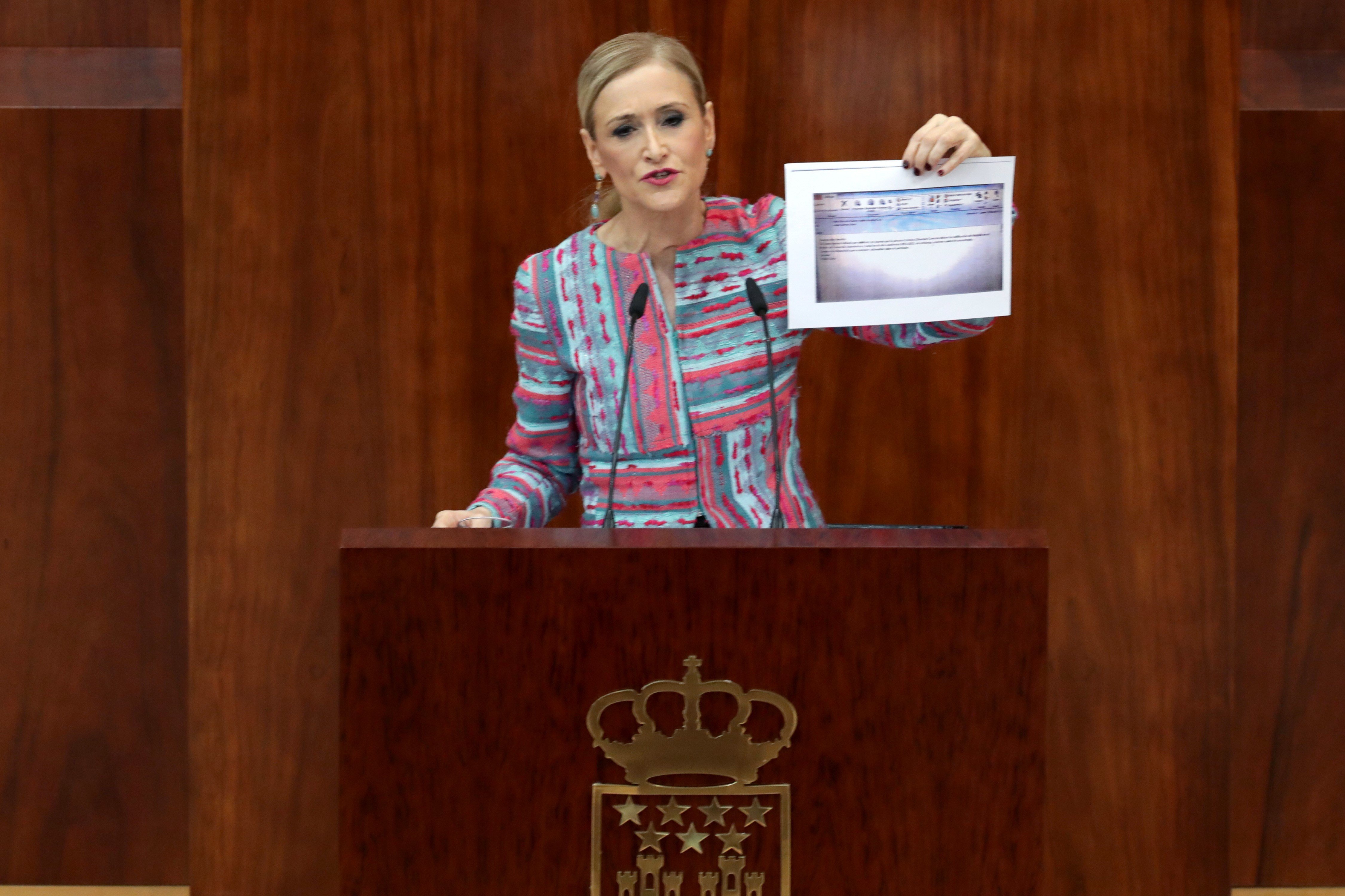 ¿Debe Cristina Cifuentes dimitir como presidenta de Madrid?