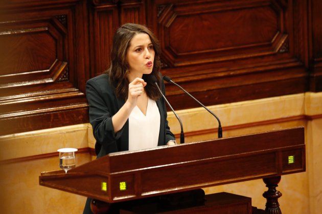 Arrimadas ple Parlament Sergi Alcàzar 4 Arrimadas ple Parlament Sergi Alcàzar 4