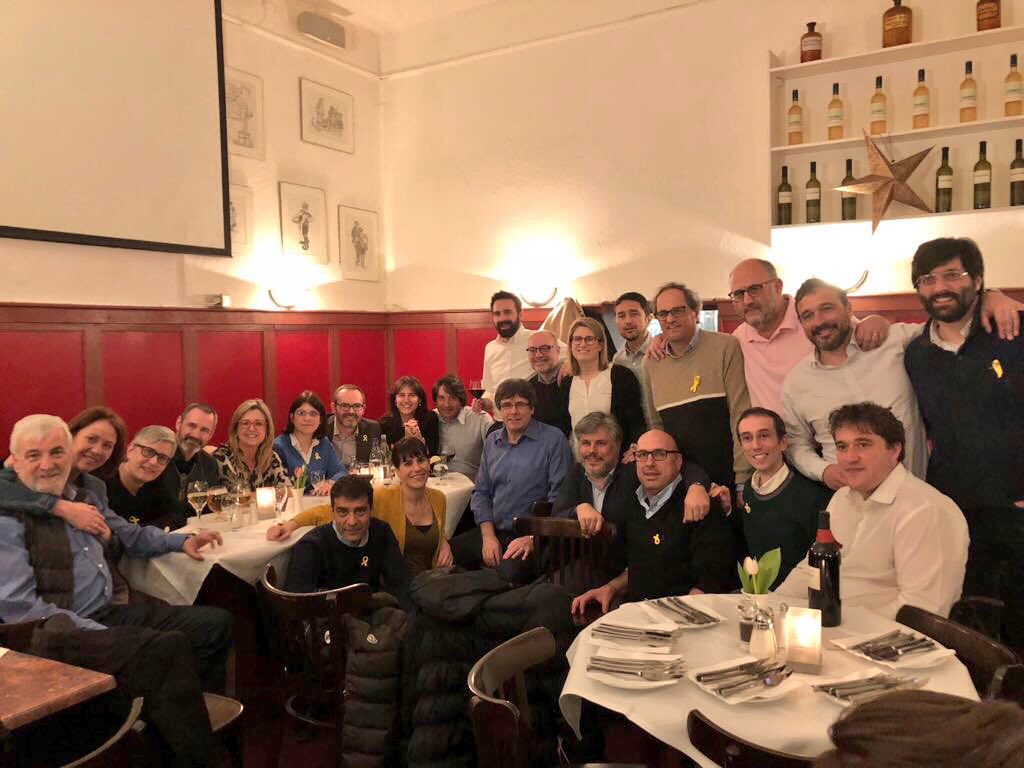 El primer sopar de Puigdemont fora de la presó