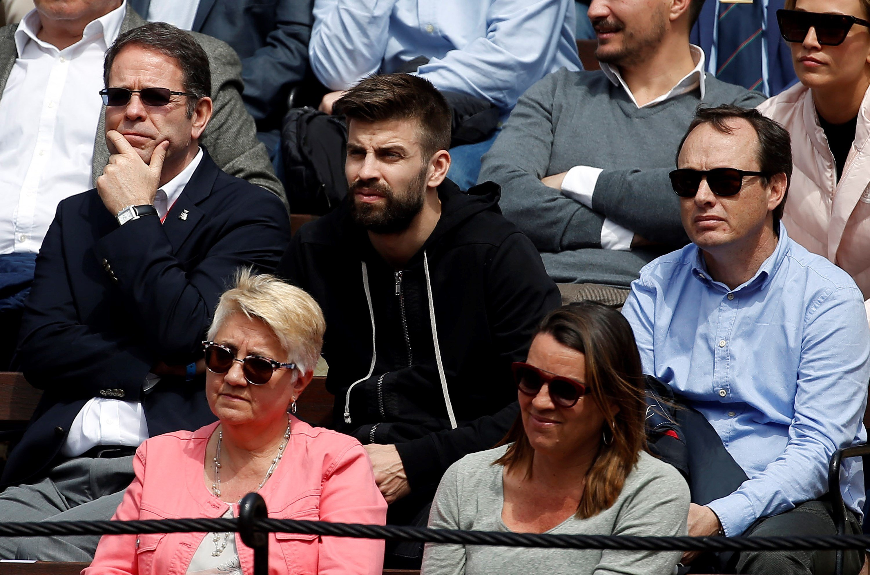 Piqué, increpado mientras veía tenis en València: "¡Vete a tu país!"