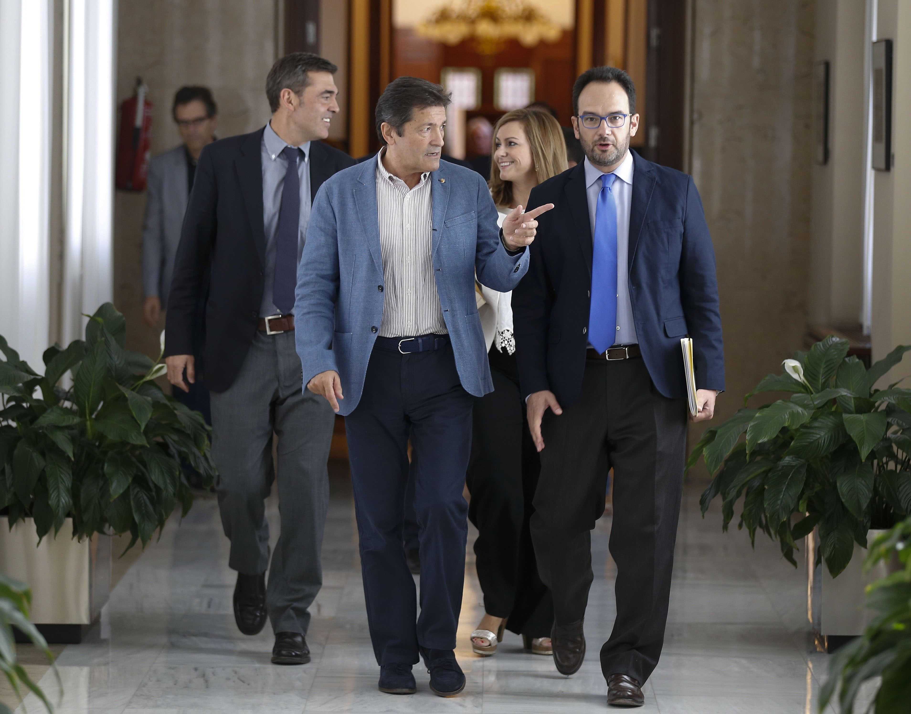 La gestora del PSOE descarta donar estabilitat al govern del PP