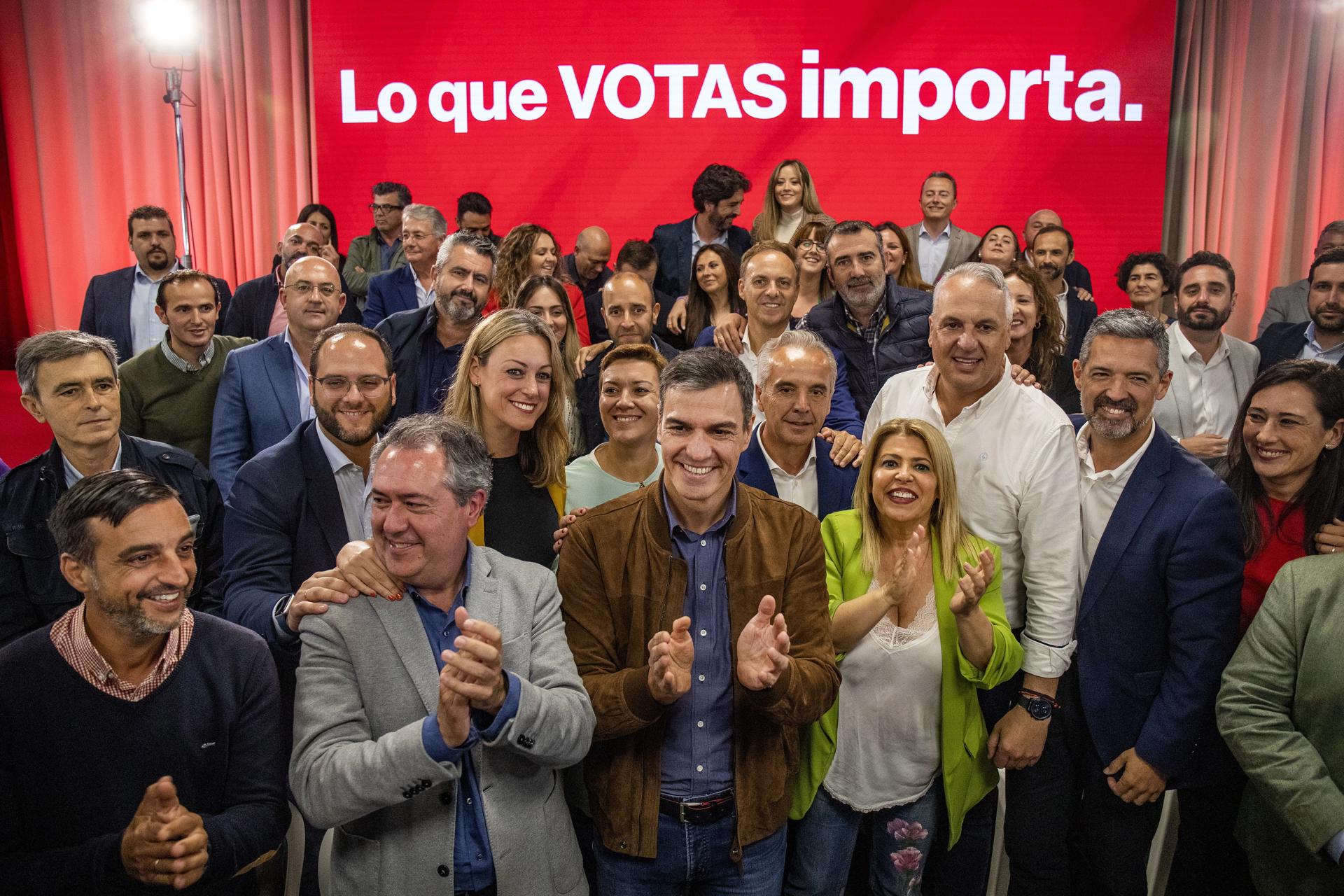 El PSOE contraataca y desvía las sospechas de fraude: denuncia irregularidades del PP en Huelva y Cáceres
