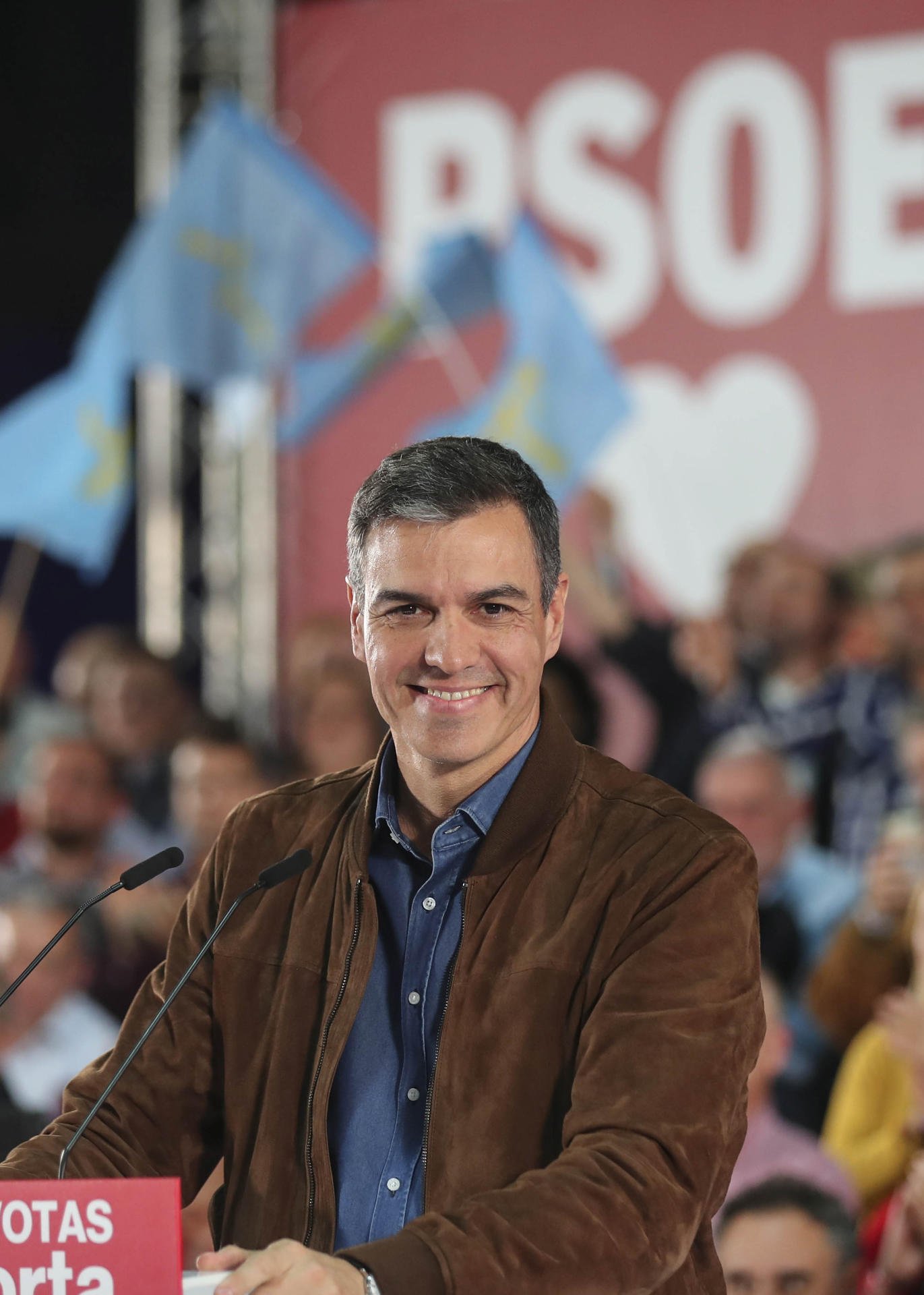 'Politico' pronostica un revés electoral del PSOE y culpa a Pedro Sánchez