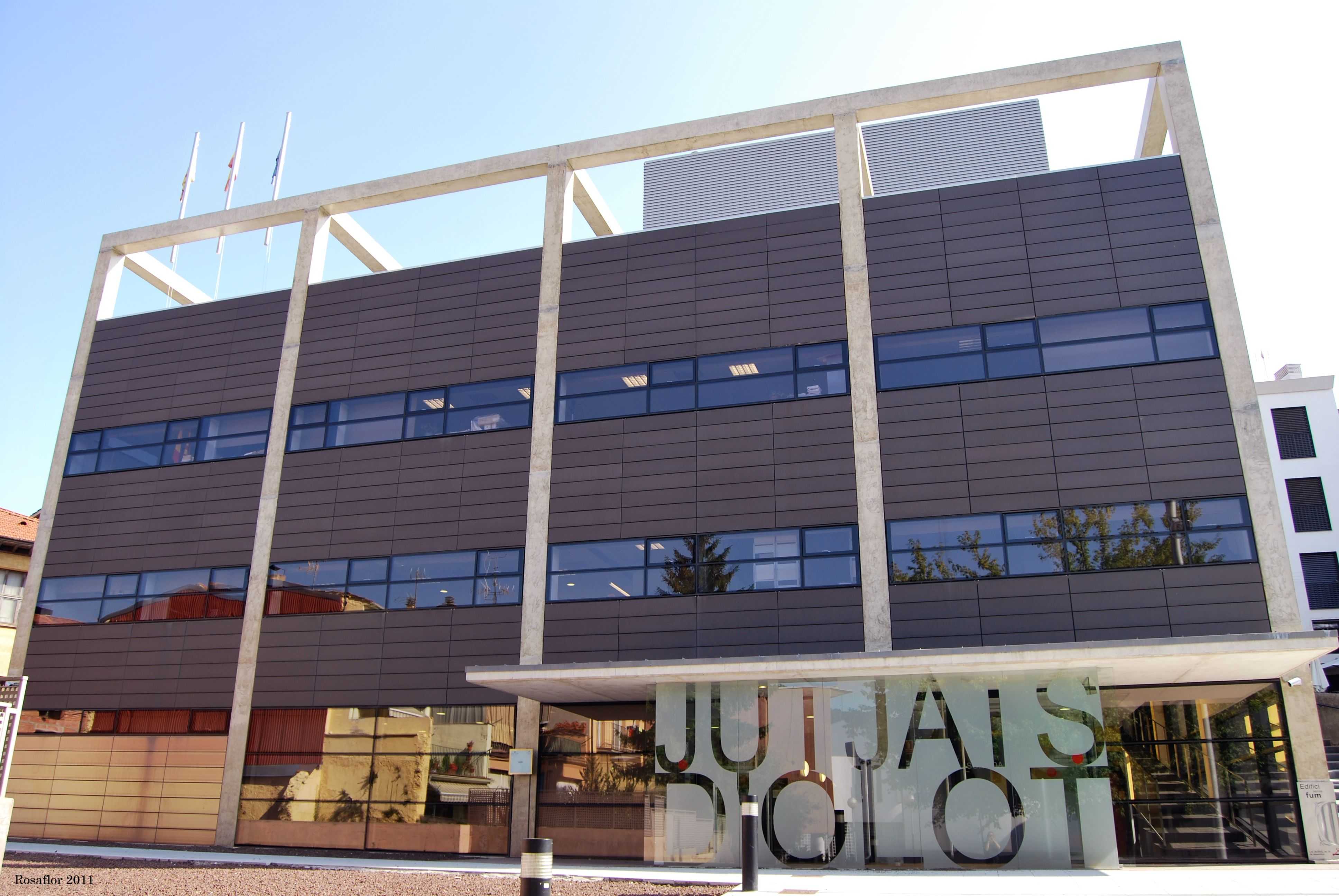 Sanció a una jutgessa per no deixar parlar català a dues advocades