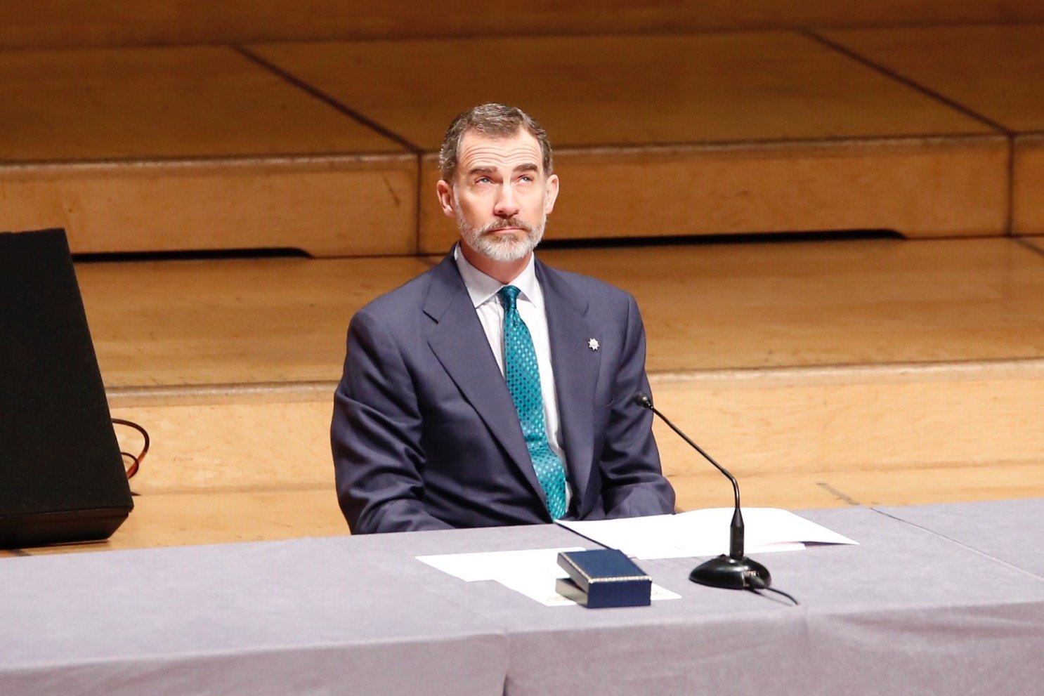 El Rei esquiva el rebuig europeu a les extradicions del Suprem en un acte gèlid a Barcelona