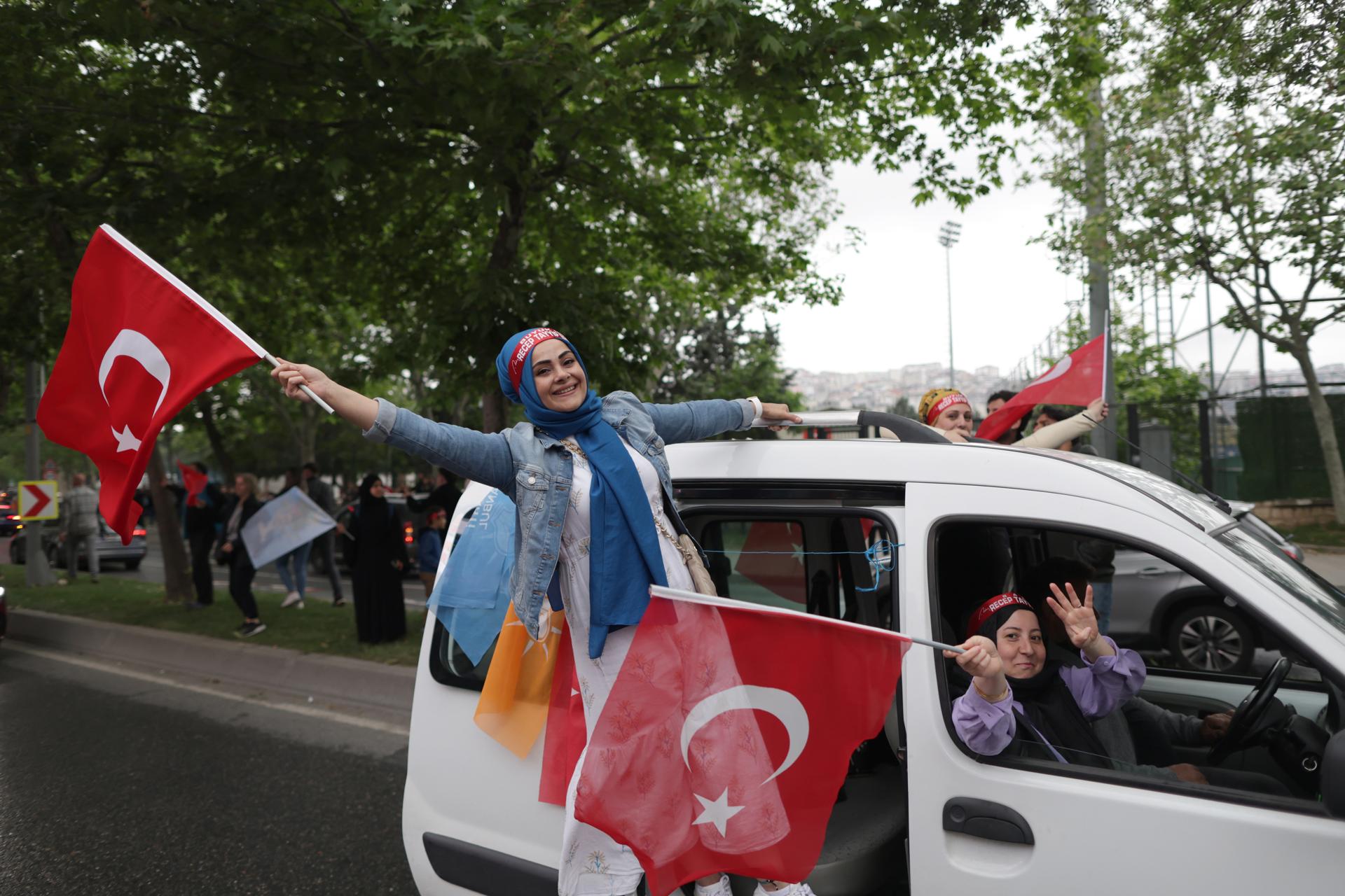 L'islamista Erdogan guanya la segona volta i seguirà presidint Turquia