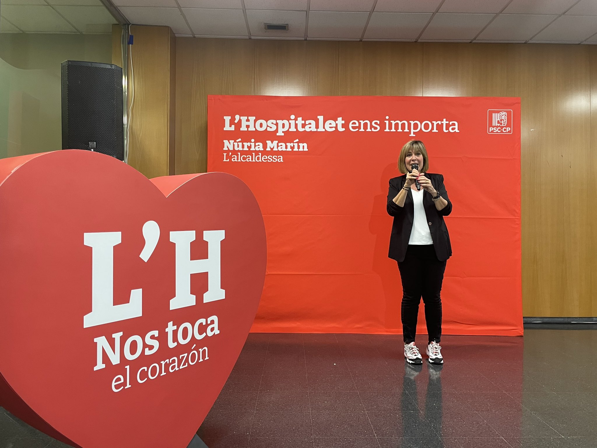 Núria Marín guanya a l'Hospitalet, però perd la majoria absoluta