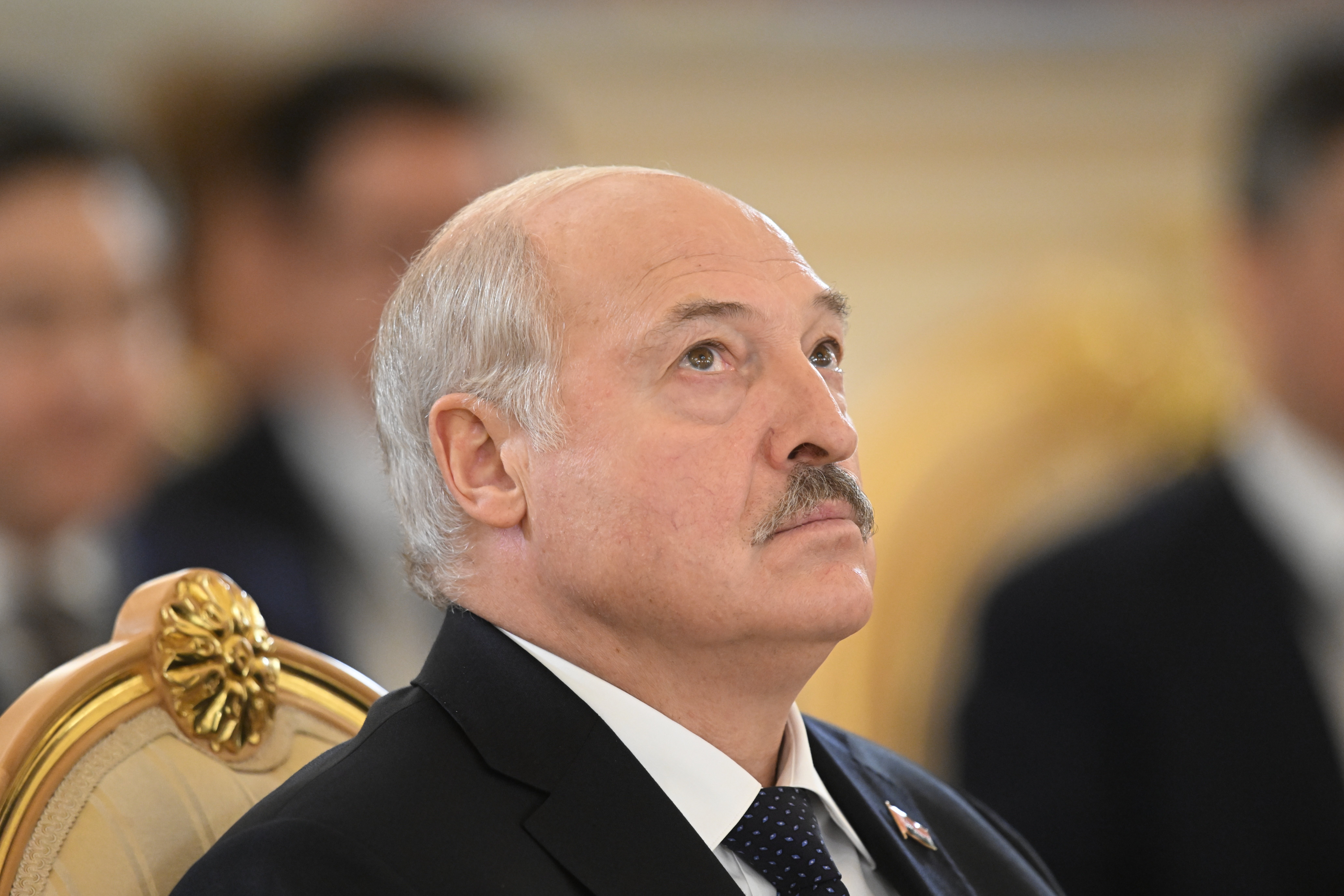 Alexandr Lukashenko hace un llamamiento a los vecinos de Rusia a unirse: "Armas nucleares para todos"