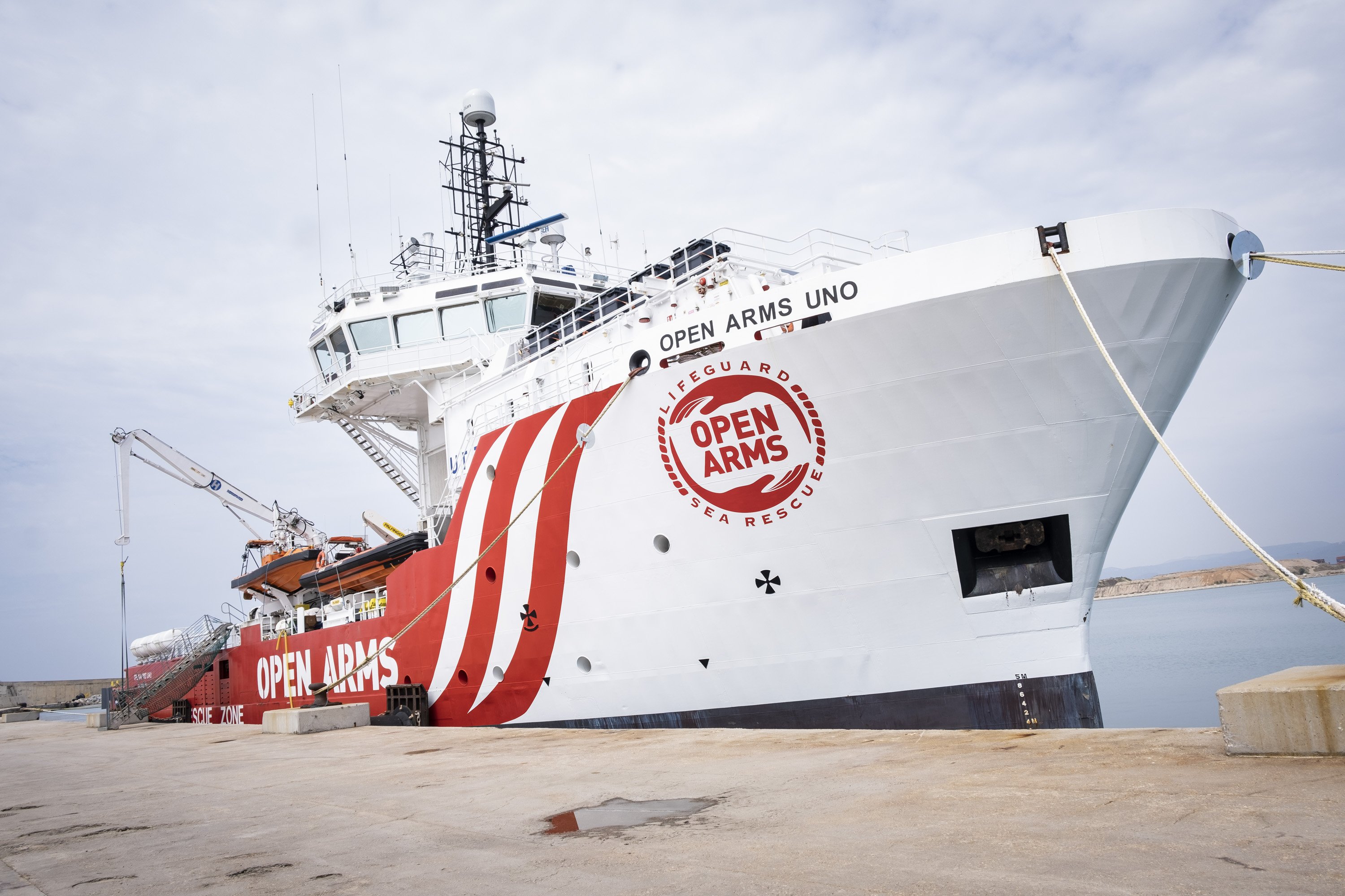 ¿Cómo son los rescates del Open Arms Uno? Nos adentramos en el barco