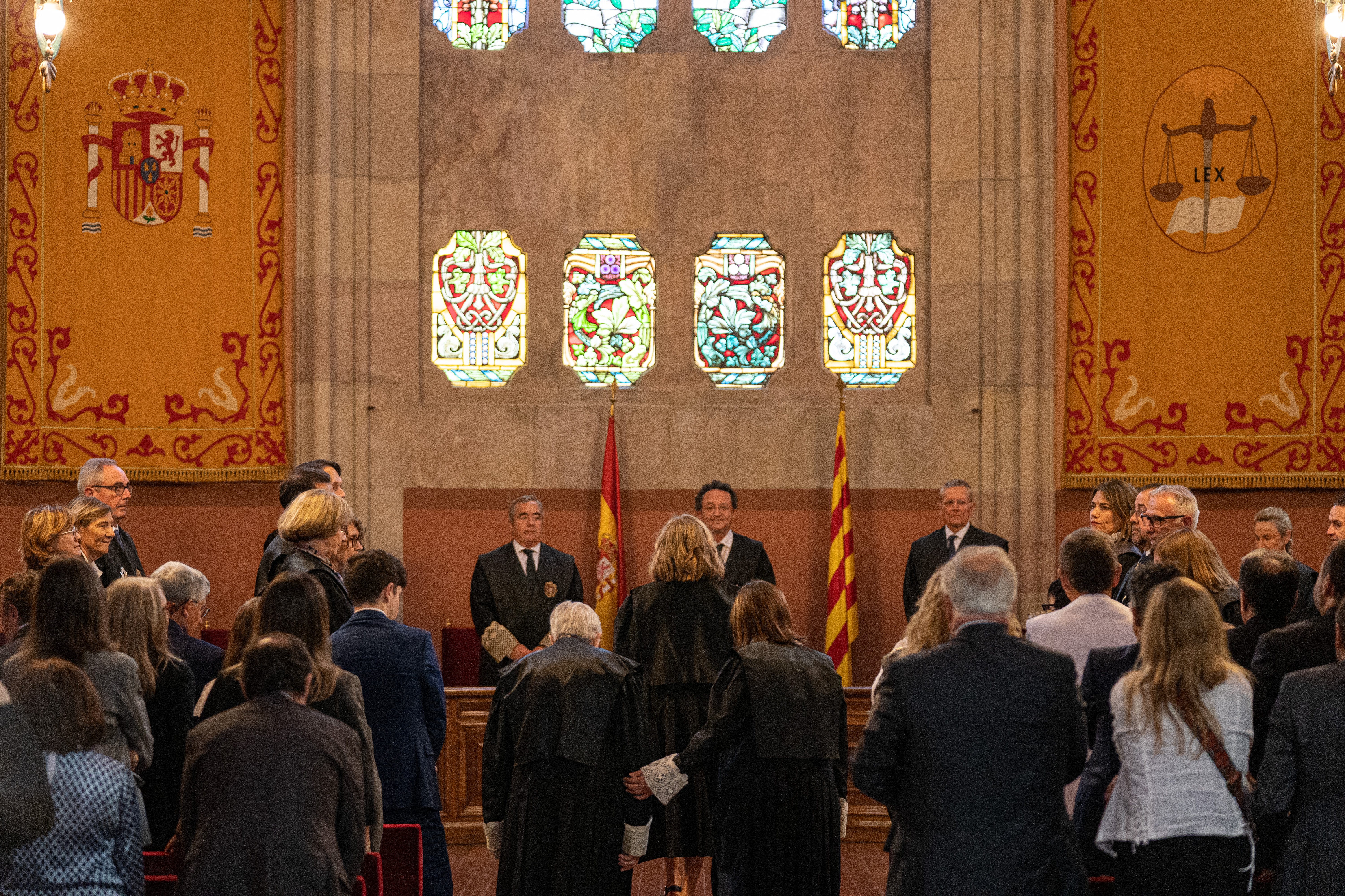 Neus Pujal, jura el càrrec com a fiscal en cap de Barcelona. Palau de Justícia. Foto: Pau Venteo