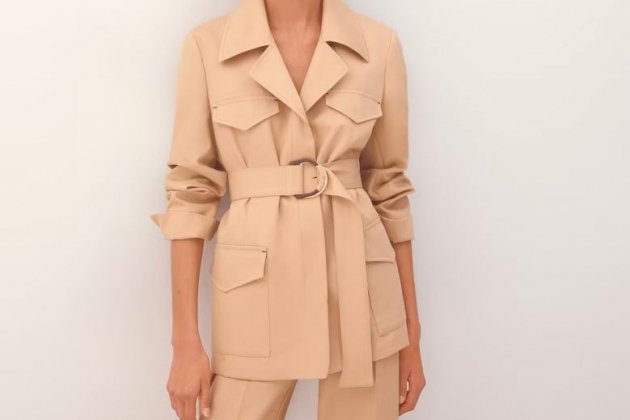 Chaqueta de mujer sahariana liso Chaqueta de mujer sahariana liso
