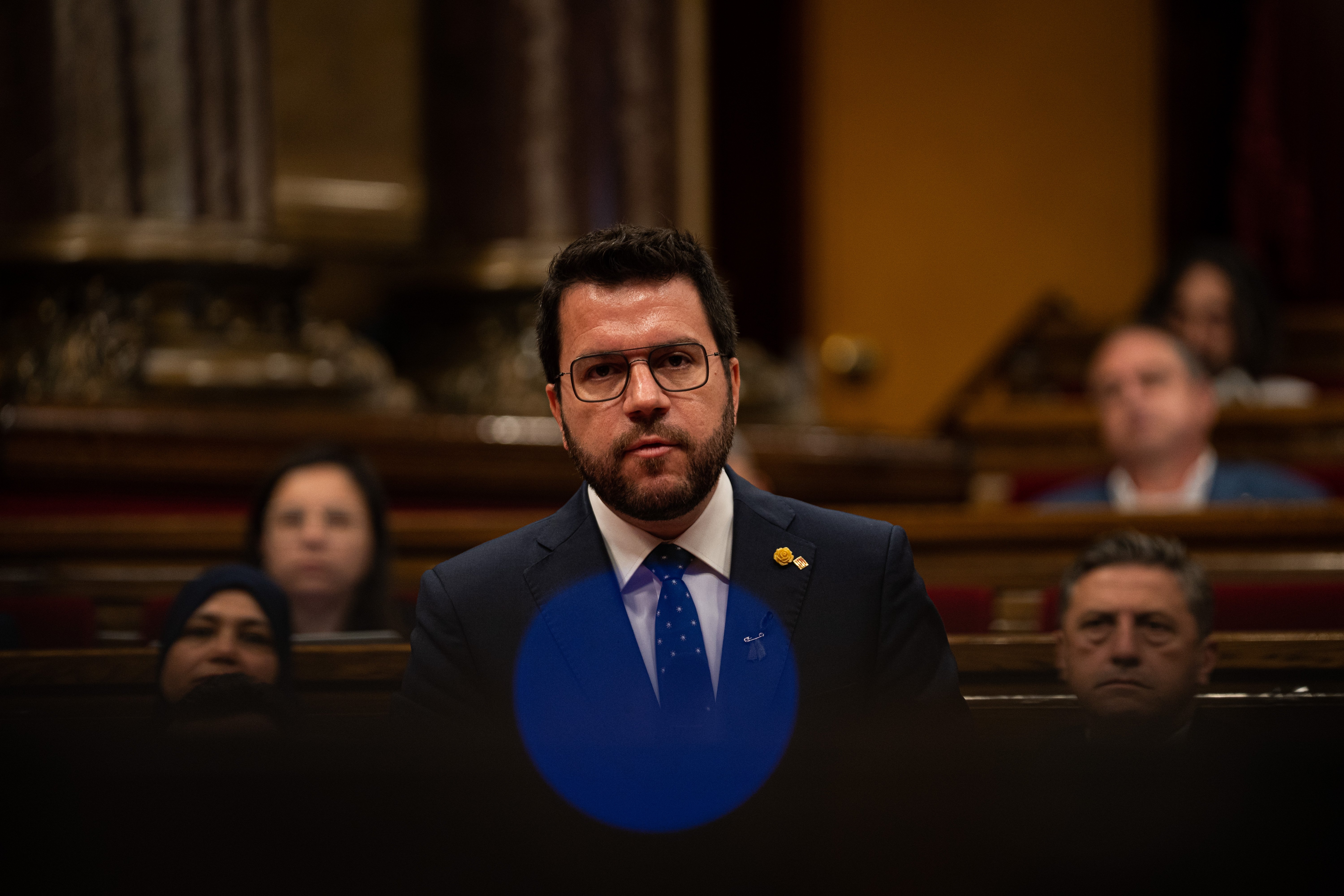 Aragonès constata en el pleno las dificultades de su frente común antes de empezar las reuniones