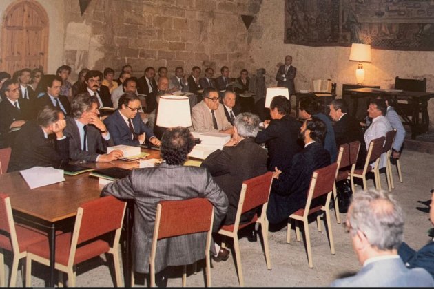 Constitución del Consejo de la Abogacía Catalana, en 1983. Foto: CICAC