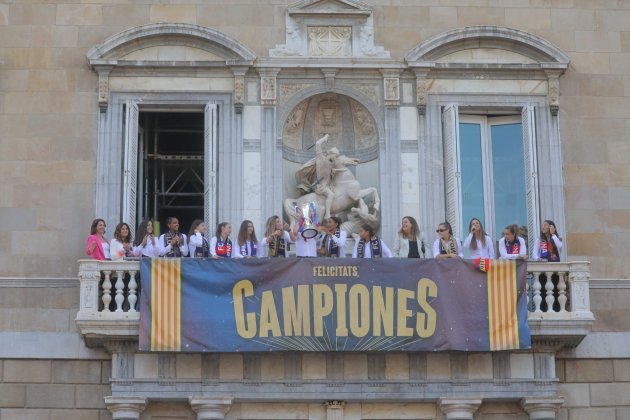 Celebración Barça femenino Champions League / Foto: Eva Parey