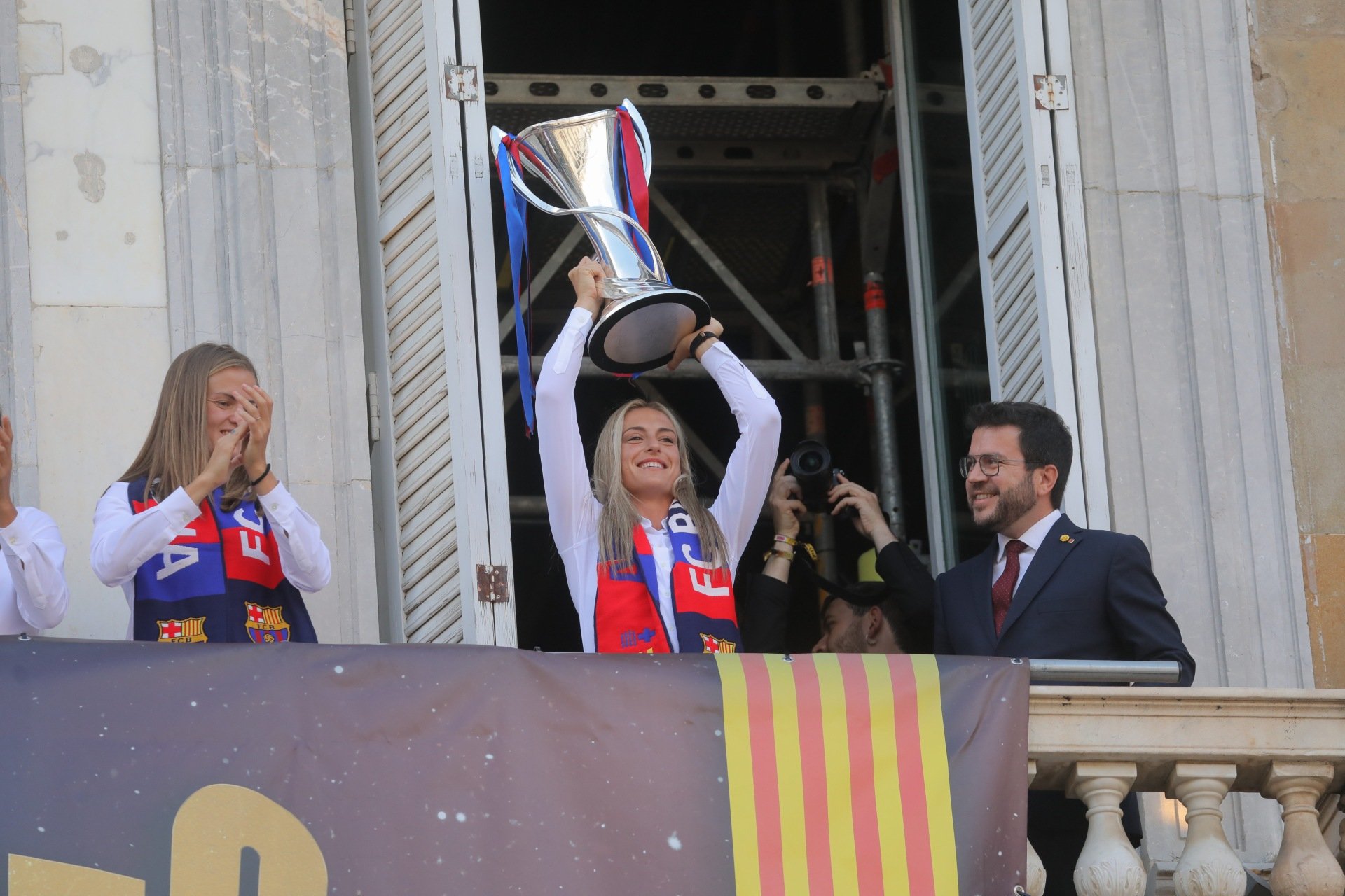 Las jugadoras del Barça vibran con la Champions femenina: "Ya la volvemos a tener aquí"
