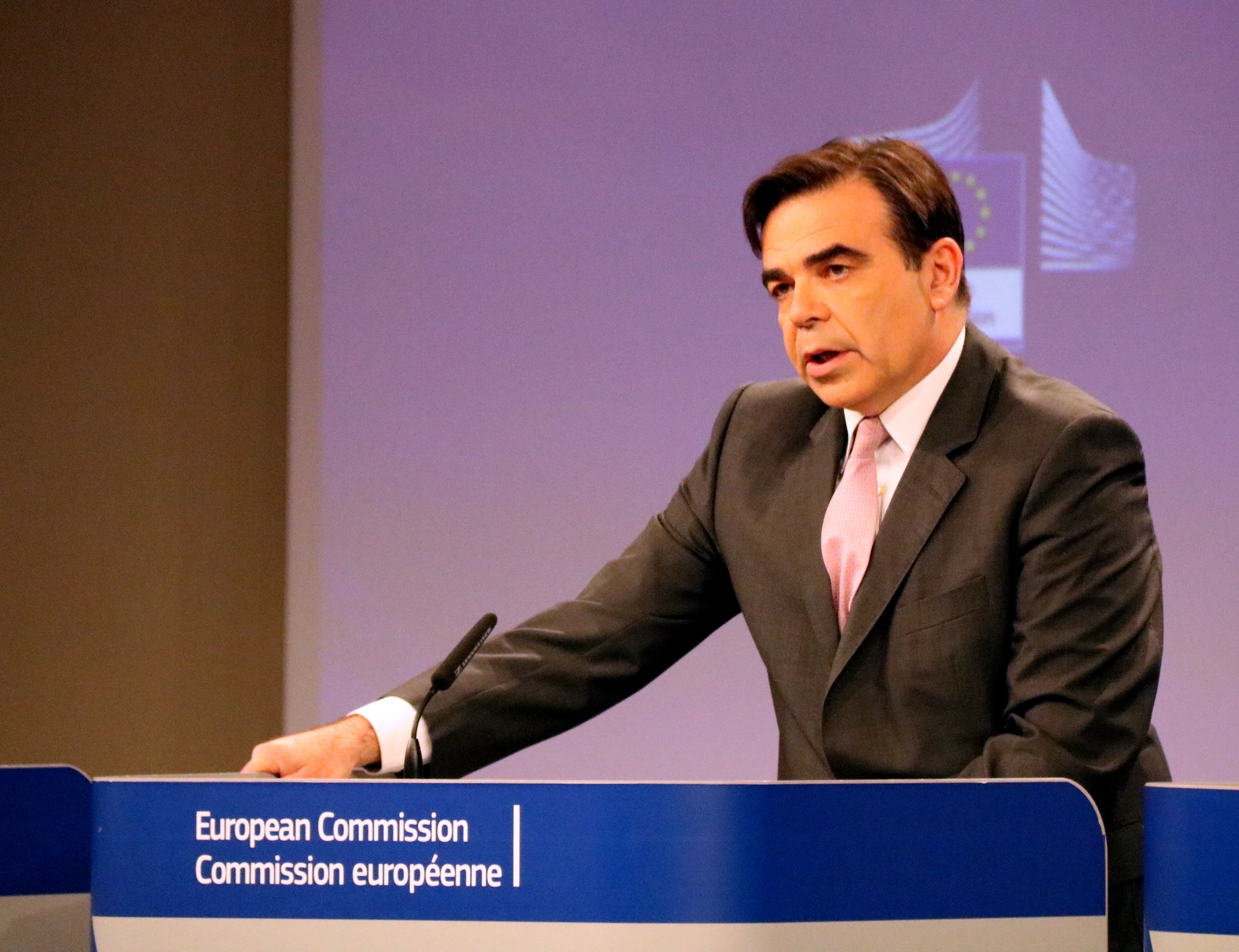 Bruselas evita comentar el veto de Rajoy al nombramiento de los consellers