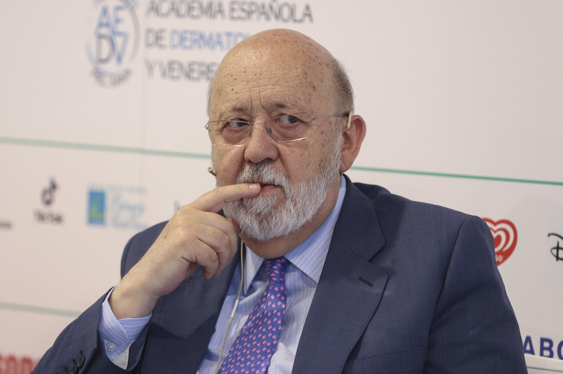 Tezanos justifica els errors de predicció del CIS: "No és una organització d'endevinaires"
