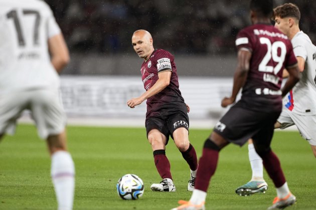 Andrés Iniesta Vissel Kobe Barça / Foto: EFE Andrés Iniesta Vissel Kobe Barça / Foto: EFE
