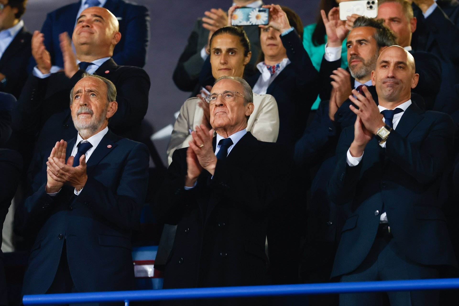 15 milions al pare és la contraoferta de Florentino Pérez per deixar el Barça KO