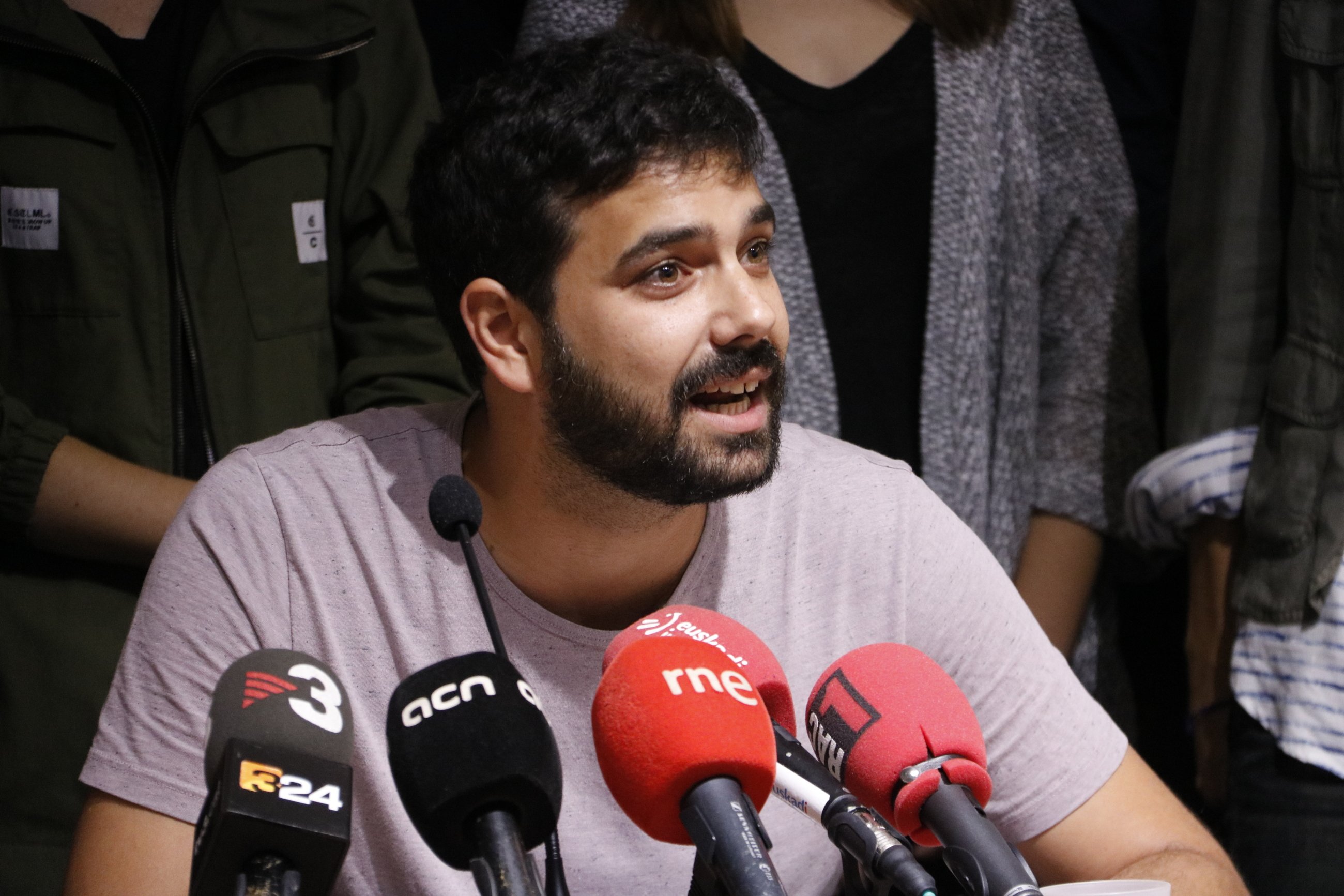 El col·lectiu En Peu de Pau convoca per defensar que "la no violència no és un delicte"