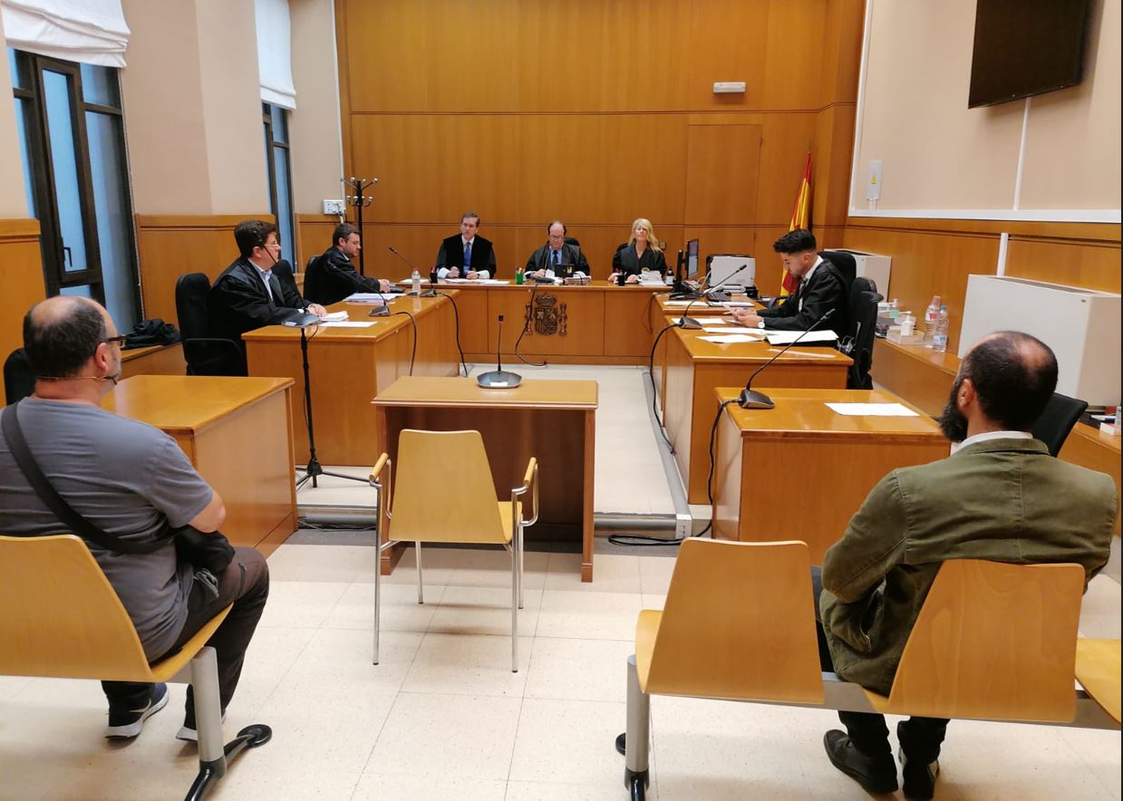 El independentista acusado de pegar a un fascista, al tribunal: "Tenía miedo y fue una reacción instintiva"