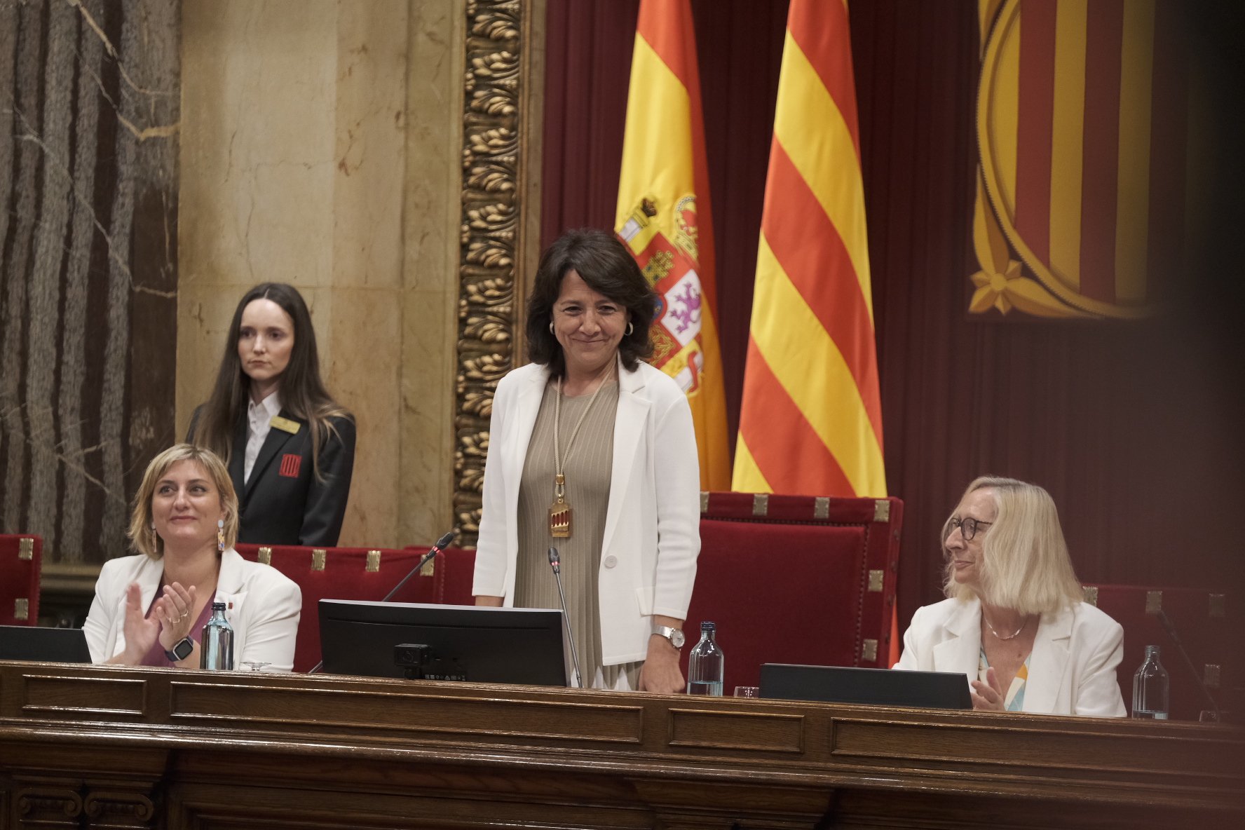 Anna Erra, nova presidenta del Parlament amb els vots de Junts i ERC